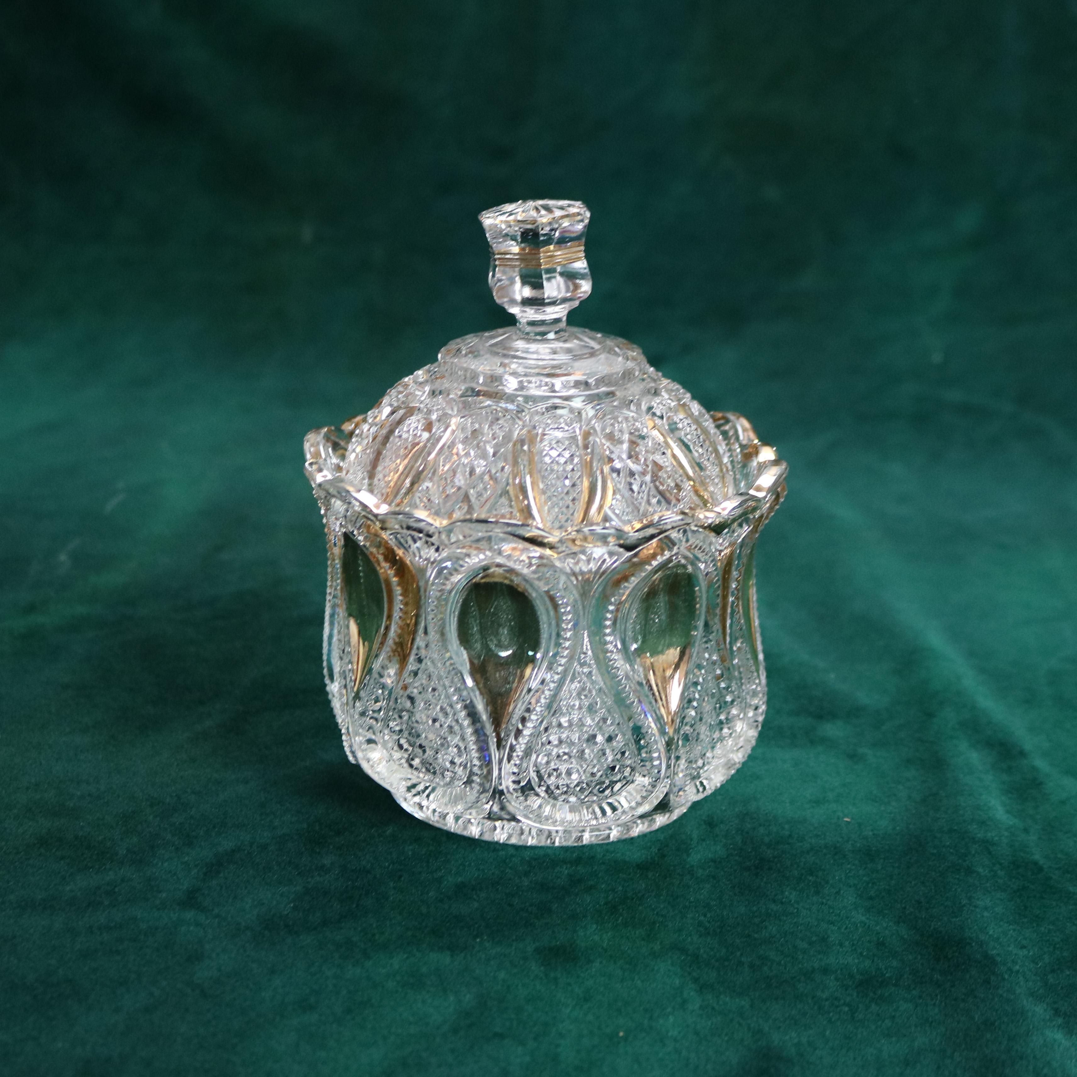 Vajilla antigua de diez piezas de vidrio prensado dorado C1930 en venta 4