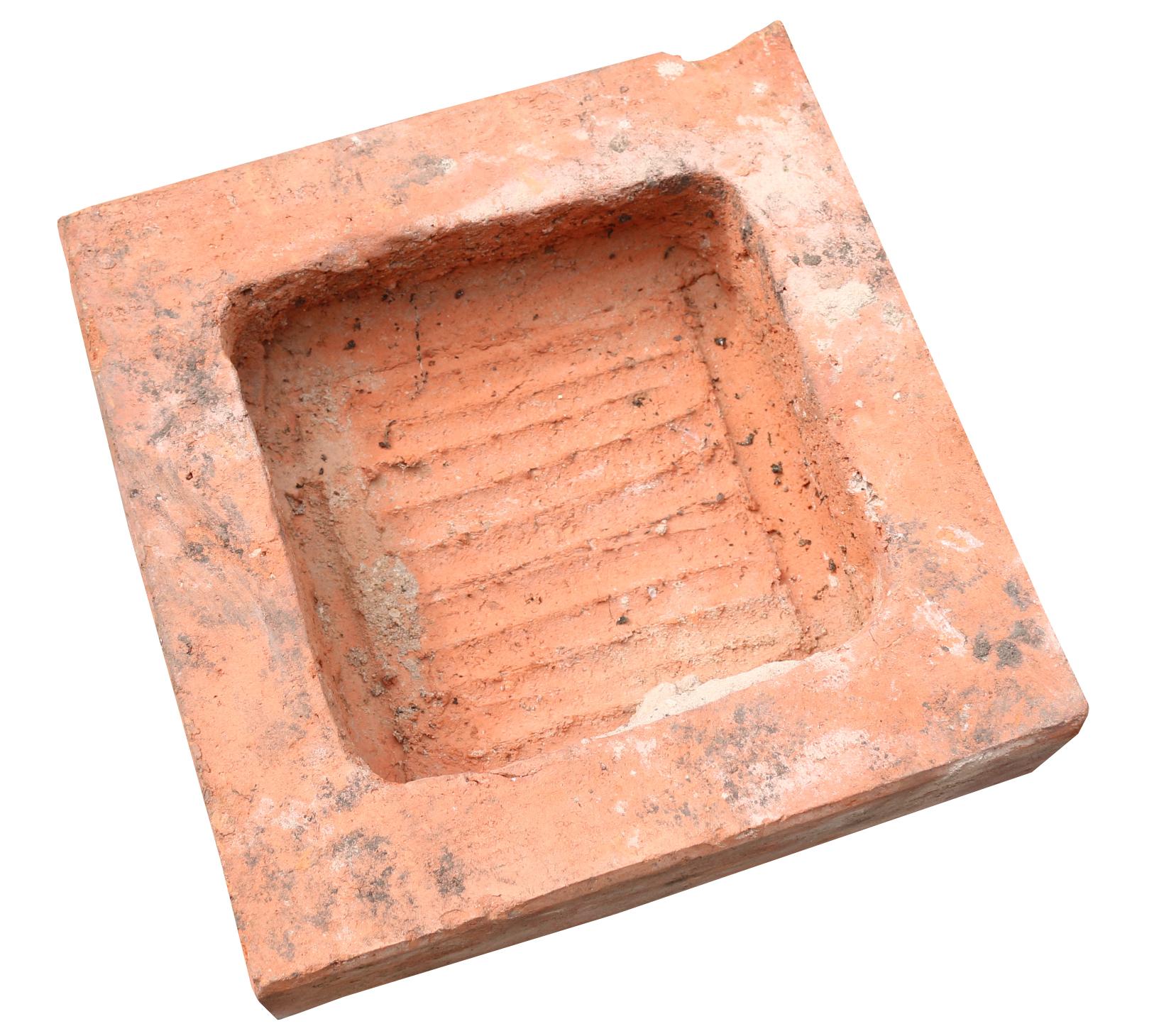 Ten Reclaimed Decorative Terracotta Bricks In Good Condition For Sale In Wormelow, Herefordshire