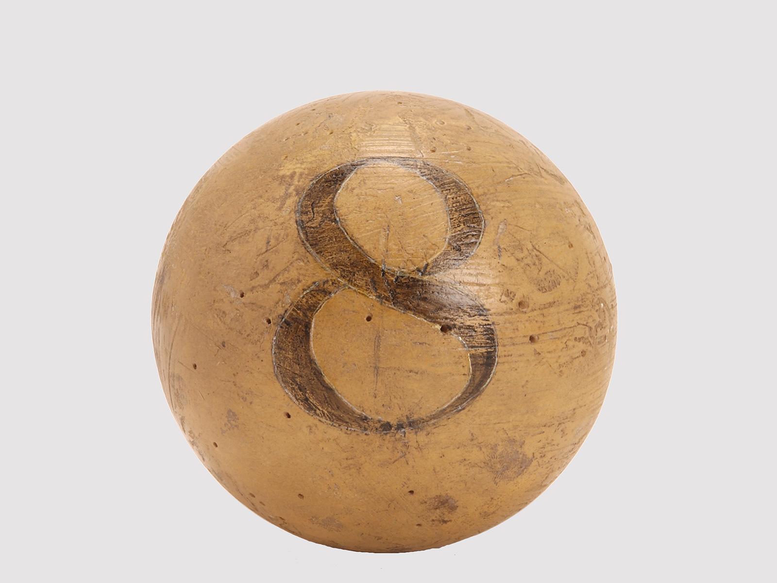 Dix sphères : ne pesant que deux fois et essayant de trouver la plus lourde, France 1900 en vente 6