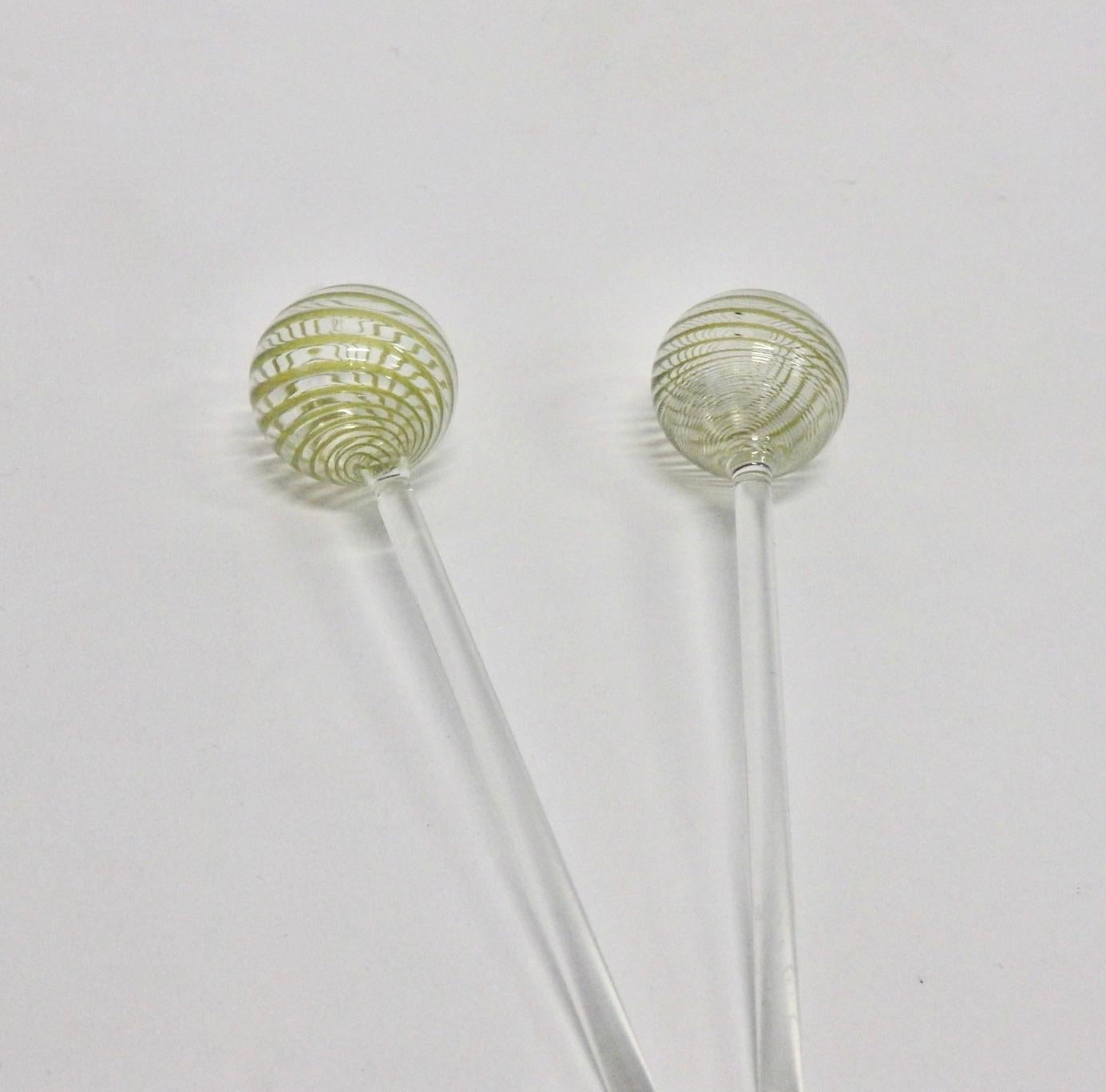 Ten Venini Murano Italian Lattice Pattern Glass Ball Cocktail Toothpicks In Excellent Condition In Ferndale, MI