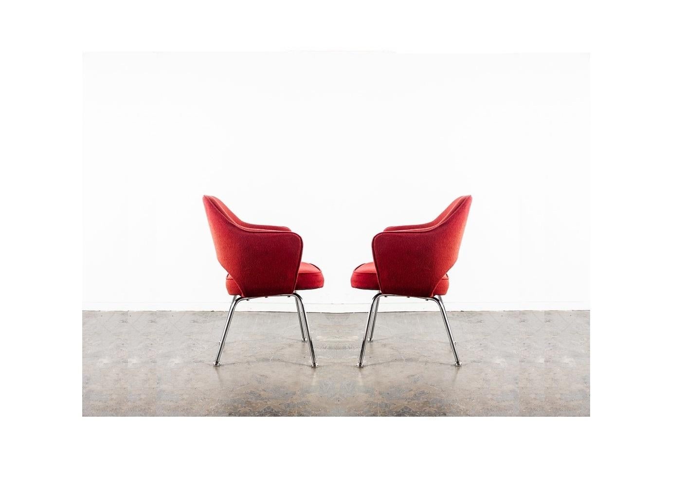 Mid-Century Modern Ten Vintage Eero Saarinen Executive Chairs by Knoll For Sale