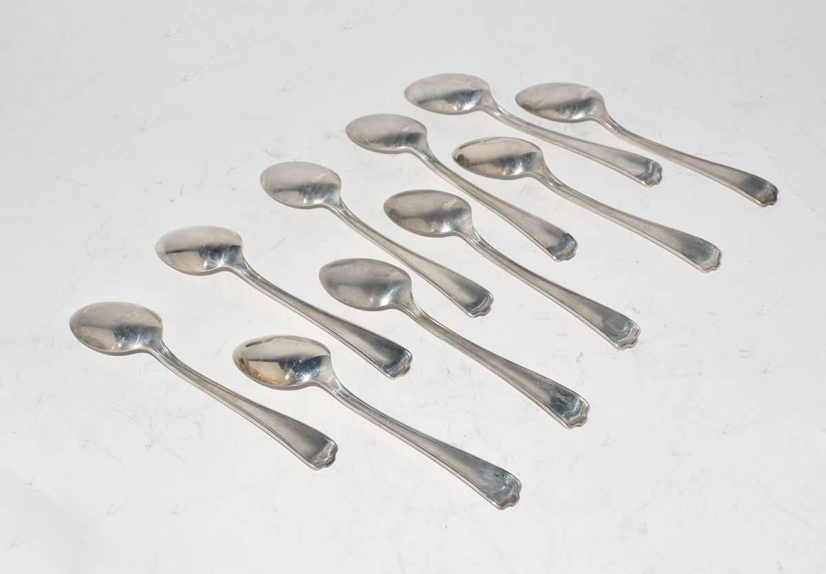 Mid-Century moderno Dieci cucchiaini d'argento d'epoca e cinque cucchiai da minestra d'argento d'epoca. in vendita