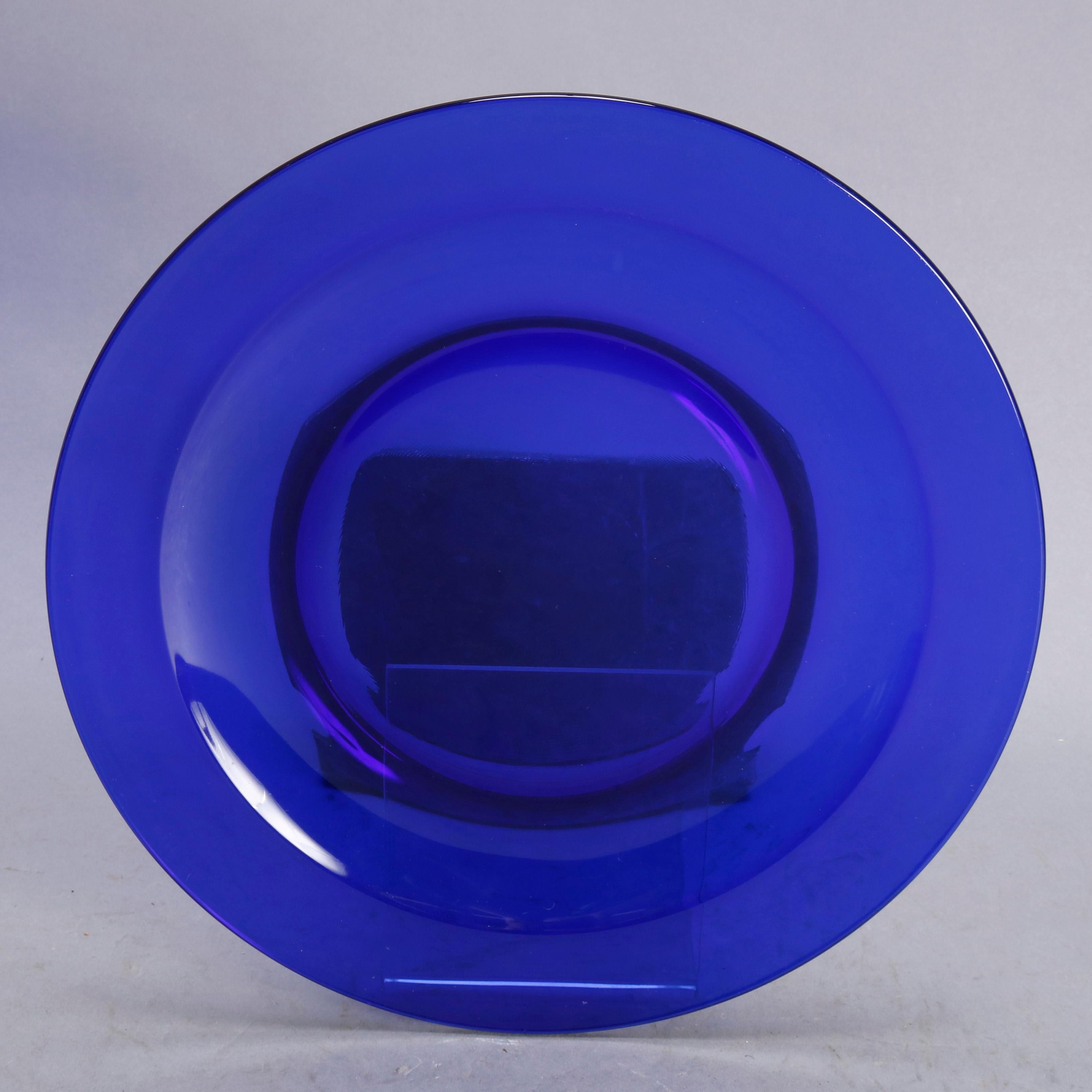 Ten Vintage Steuben School Cobalt Blue Wide Rim Dinner Art Glass Plates In Good Condition In Big Flats, NY