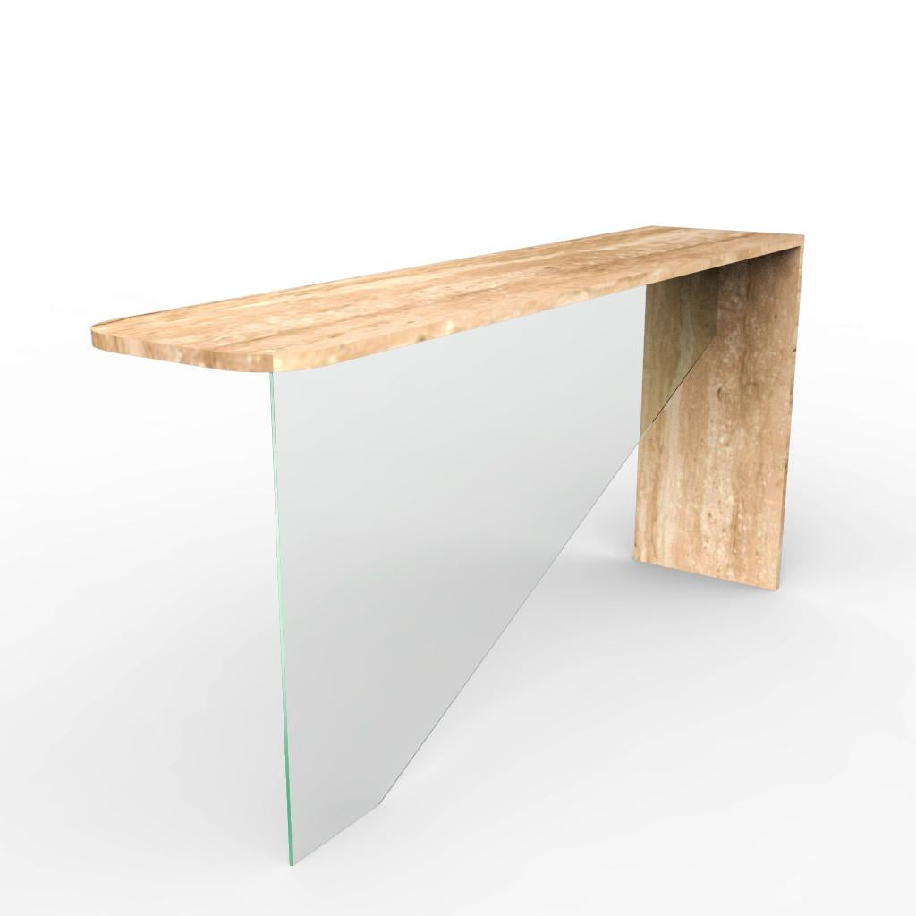Tavolo Console in Marmo Tena Mobili su misura in Marmo e Cristallo Realizzati su misura in Spagna
La console Tena ridefinisce l'eleganza minimalista grazie alla perfetta unione di marmo naturale e vetro cristallino. Con una forma scultorea definita