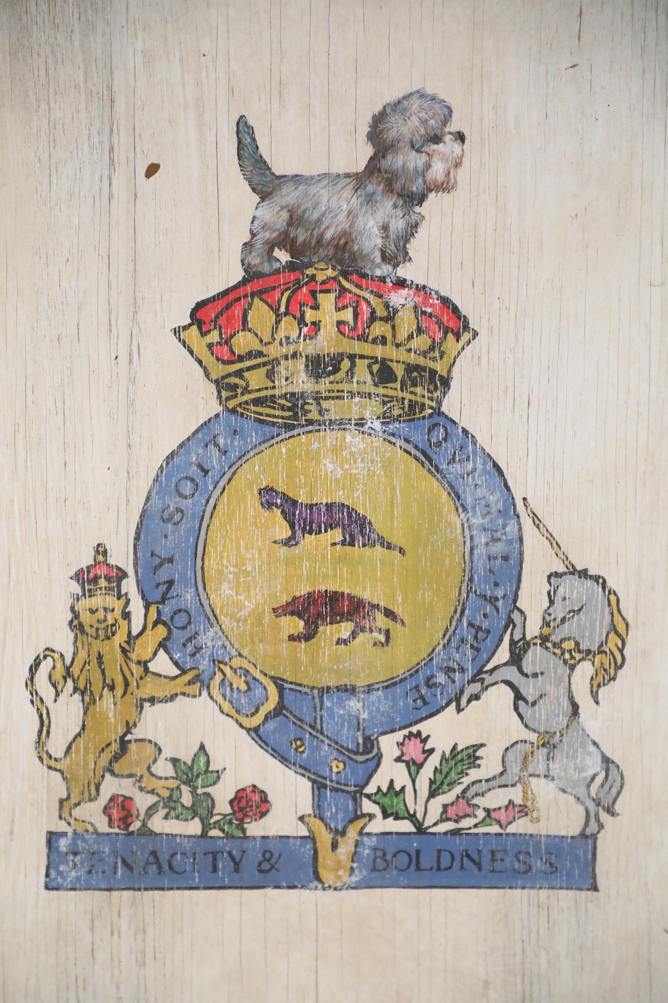 wood coat of arms