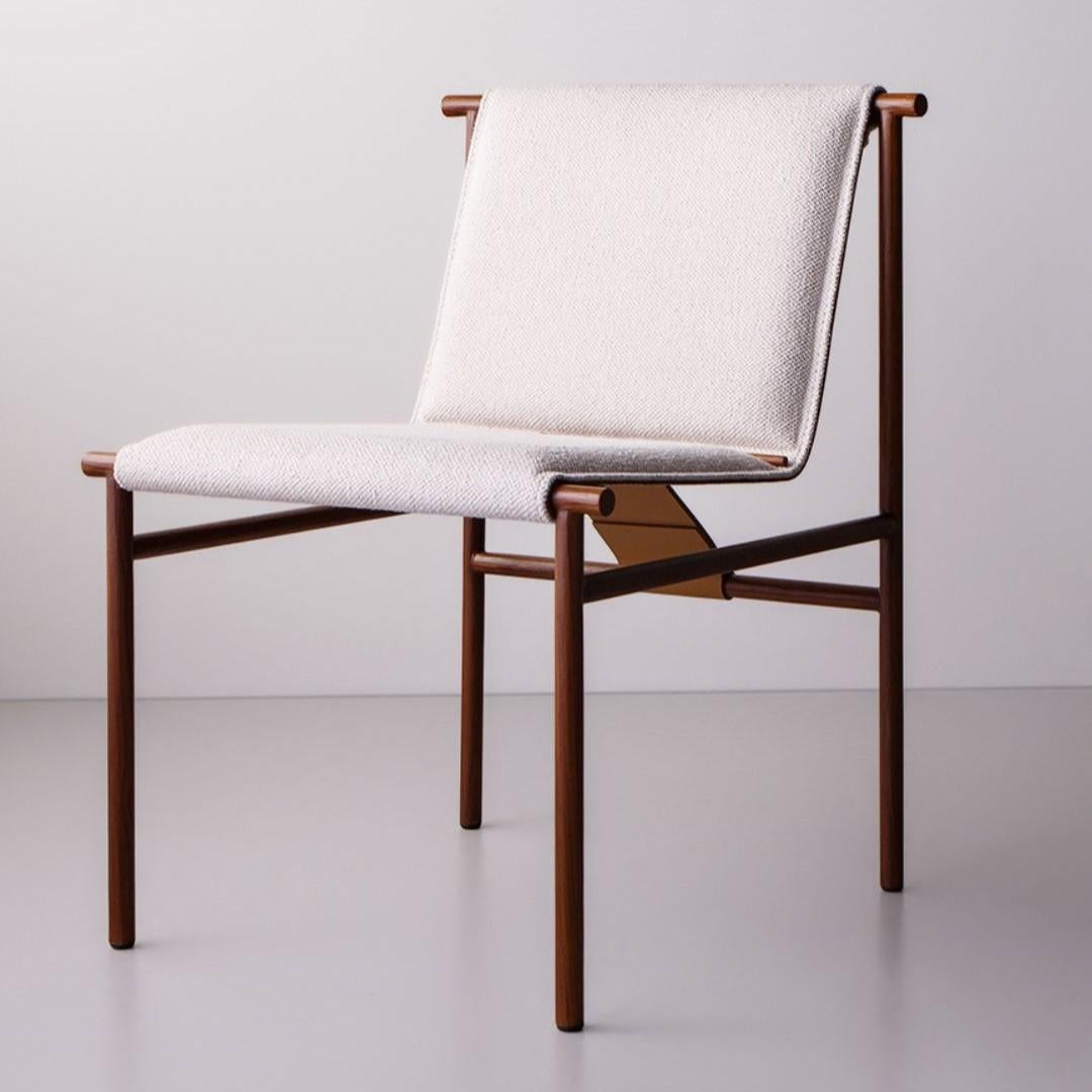 Tenda Stuhl, Tiago Curioni, Edelstahl oder Holz und Leder, zeitgenössischer Stuhl (21. Jahrhundert und zeitgenössisch) im Angebot