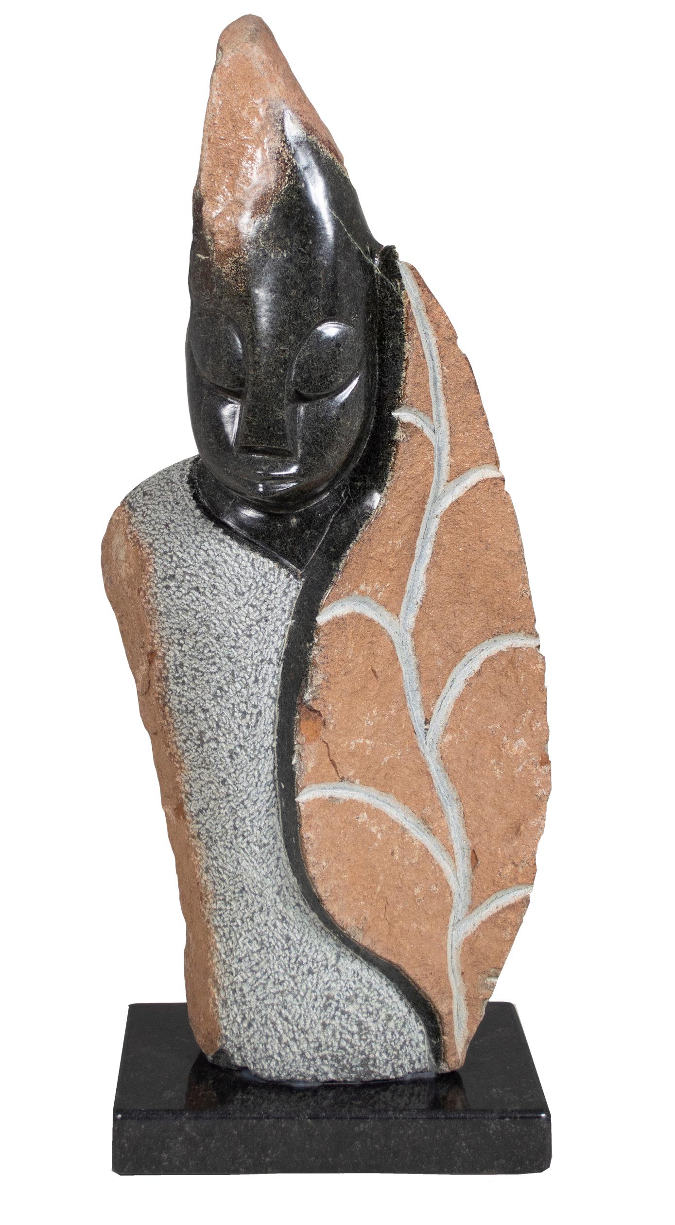 Figurative Sculpture Tendai Marowa & Stanley Chideu - Sculpture originale Shona en pierre de la lune « Honeymoon » de Marowa & Chideu