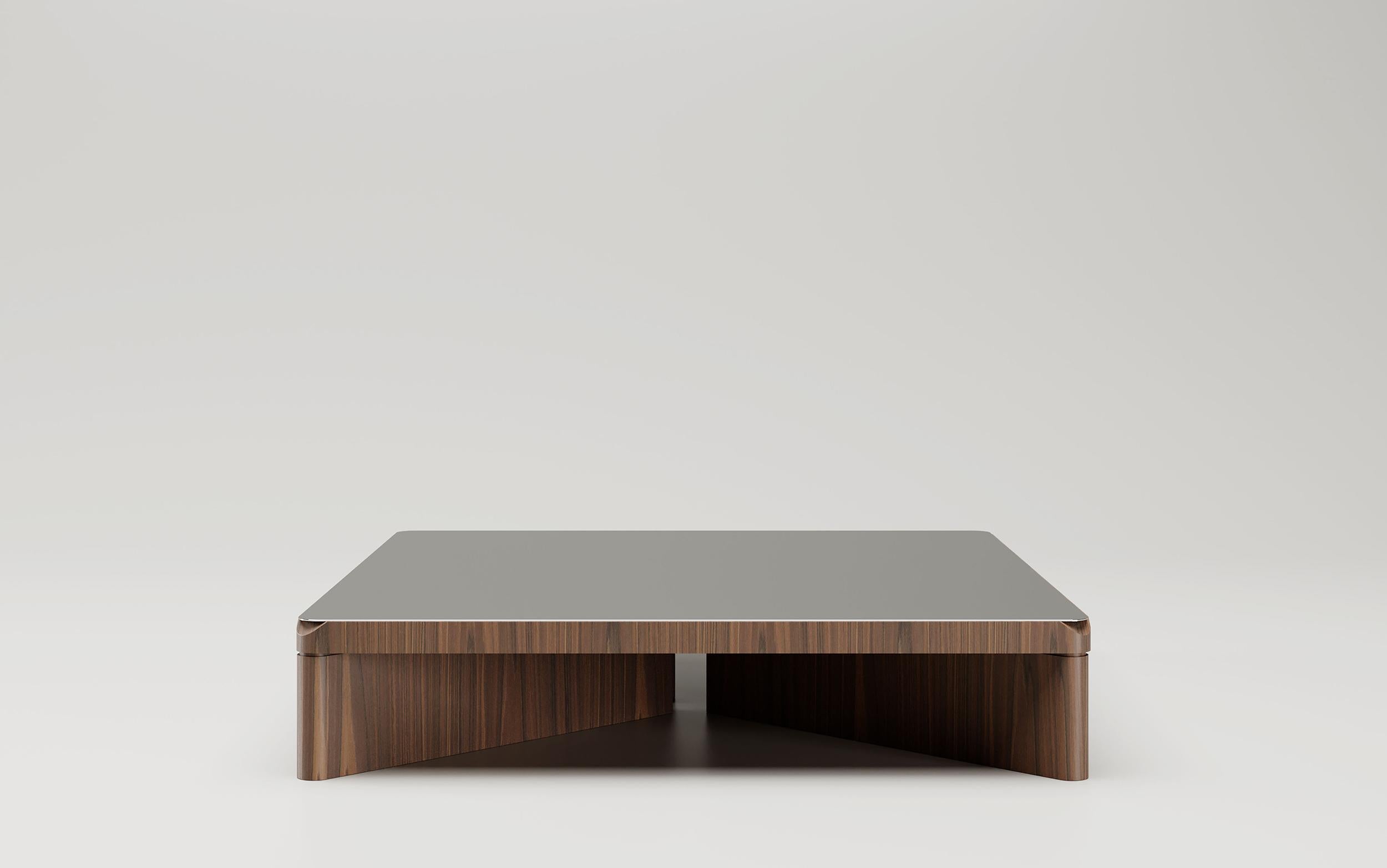 Table basse Tender d'Andrea Bonini
Édition limitée
Dimensions : D 110 x L 110 x H 26 cm.
MATERIAL : Bois de palissandre et chrome.

Fabriquées en Italie. Série limitée, pièces numérotées et signées. Dimensions ou finitions personnalisées sur