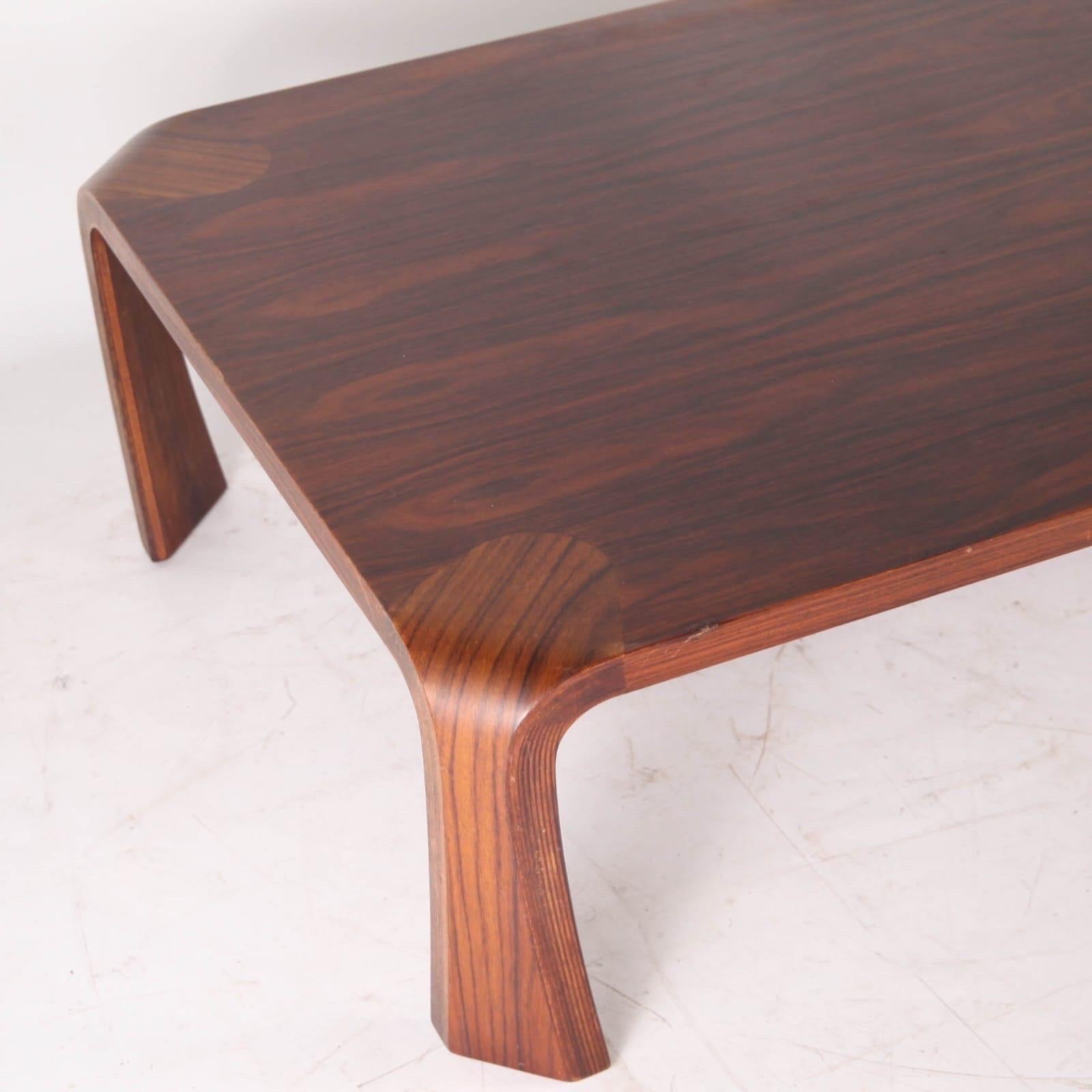 Tendo Mokko rosewood coffee table 1