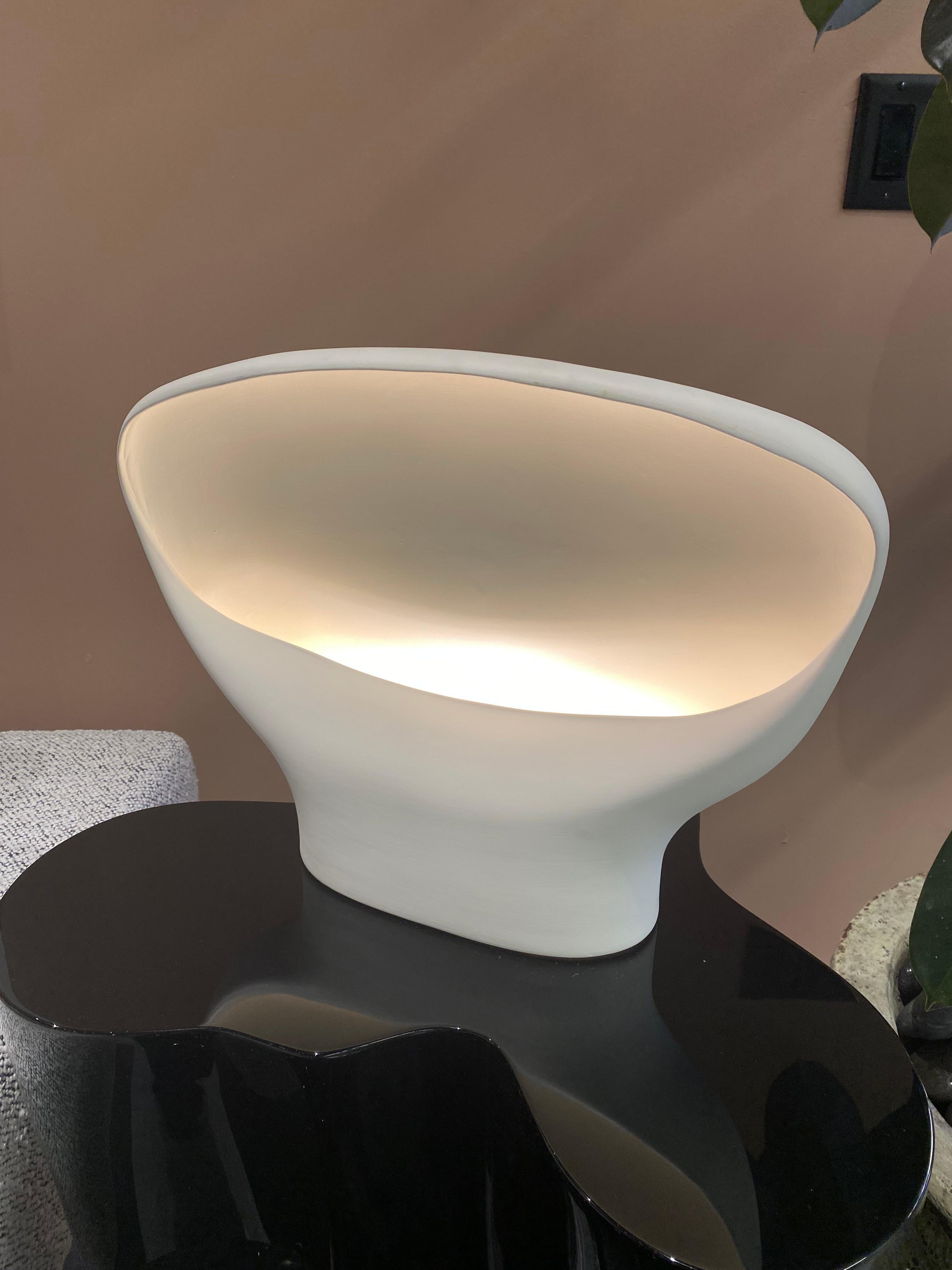 Italian Teneum White Table Lamp For Sale