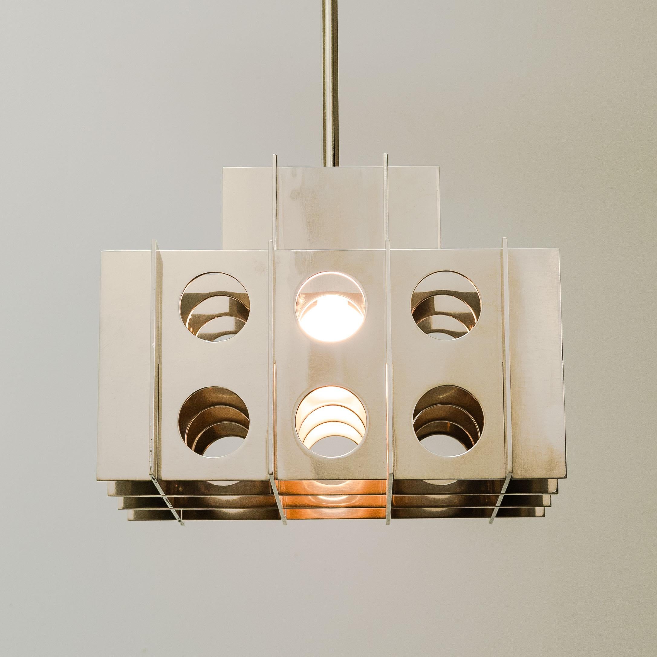 Tenfold Chandelier Light 3TA 32inch, Polished Nickel, Brutalist Pendant Light In New Condition For Sale In Brooklyn, NY