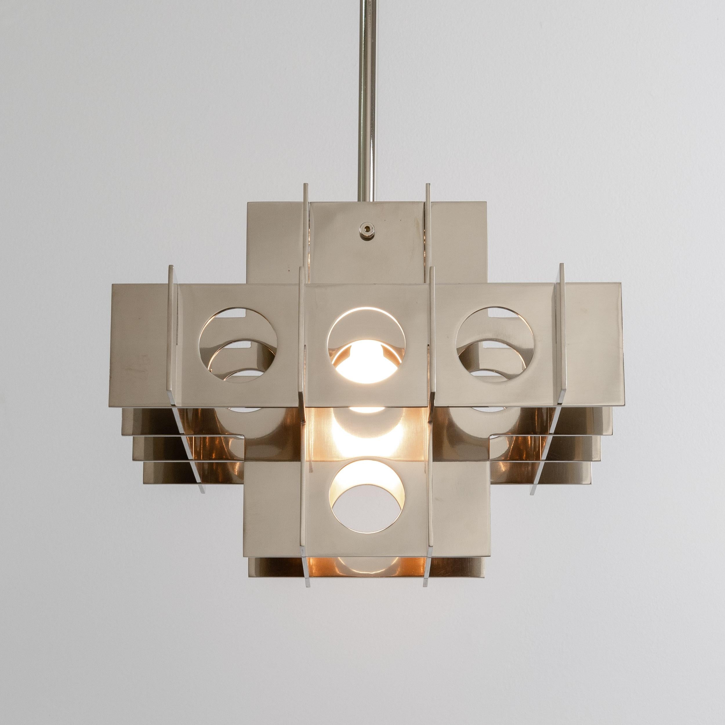Tenfold Pendant 3TB 18inch, Polished Nickel, Geometric, Brutalist, Ceiling Lamp In New Condition For Sale In Brooklyn, NY