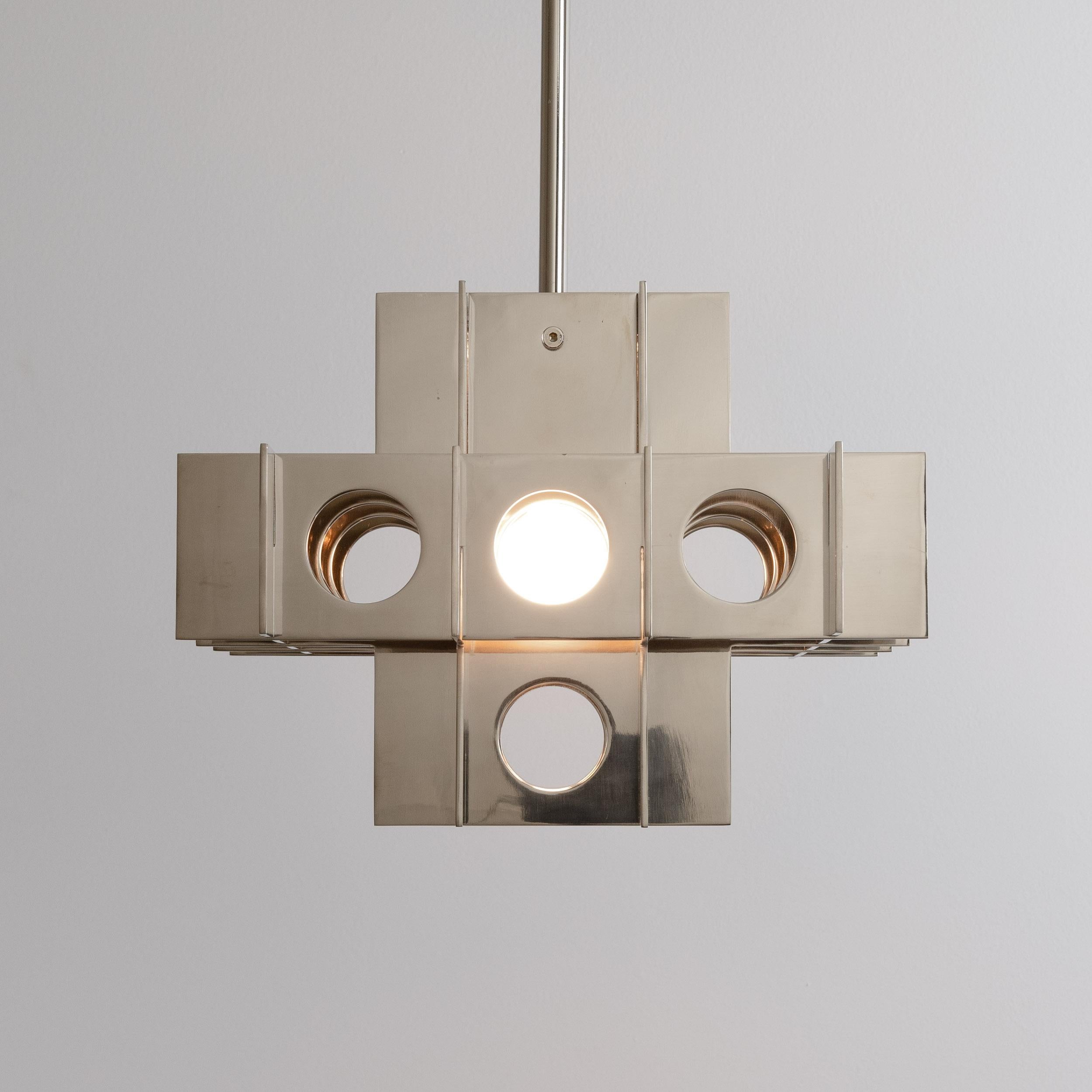 Tenfold Pendant 3TB 32inch, Polished Nickel, Customizable Chandelier, Brutalist In New Condition For Sale In Brooklyn, NY