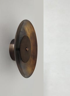 Tenna S - Lámpara de pared de latón macizo de Candas Design