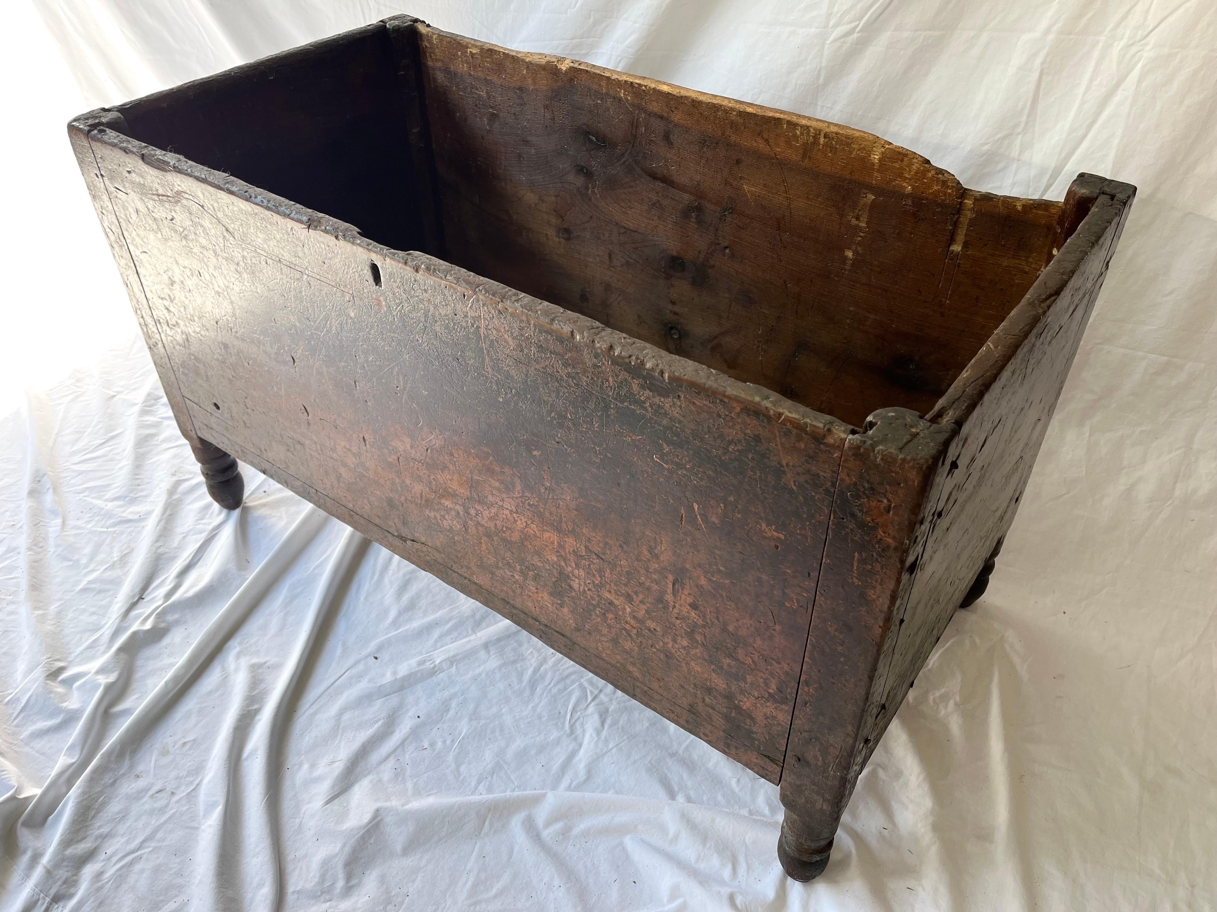 Yes. You read that correctly. This is an antique American mid to late 19th century Tennessee hand built primitive blanket chest relic which served as a trough for a cow. I'll be the first (maybe) to tell you that antique dealers can spin a yarn. The