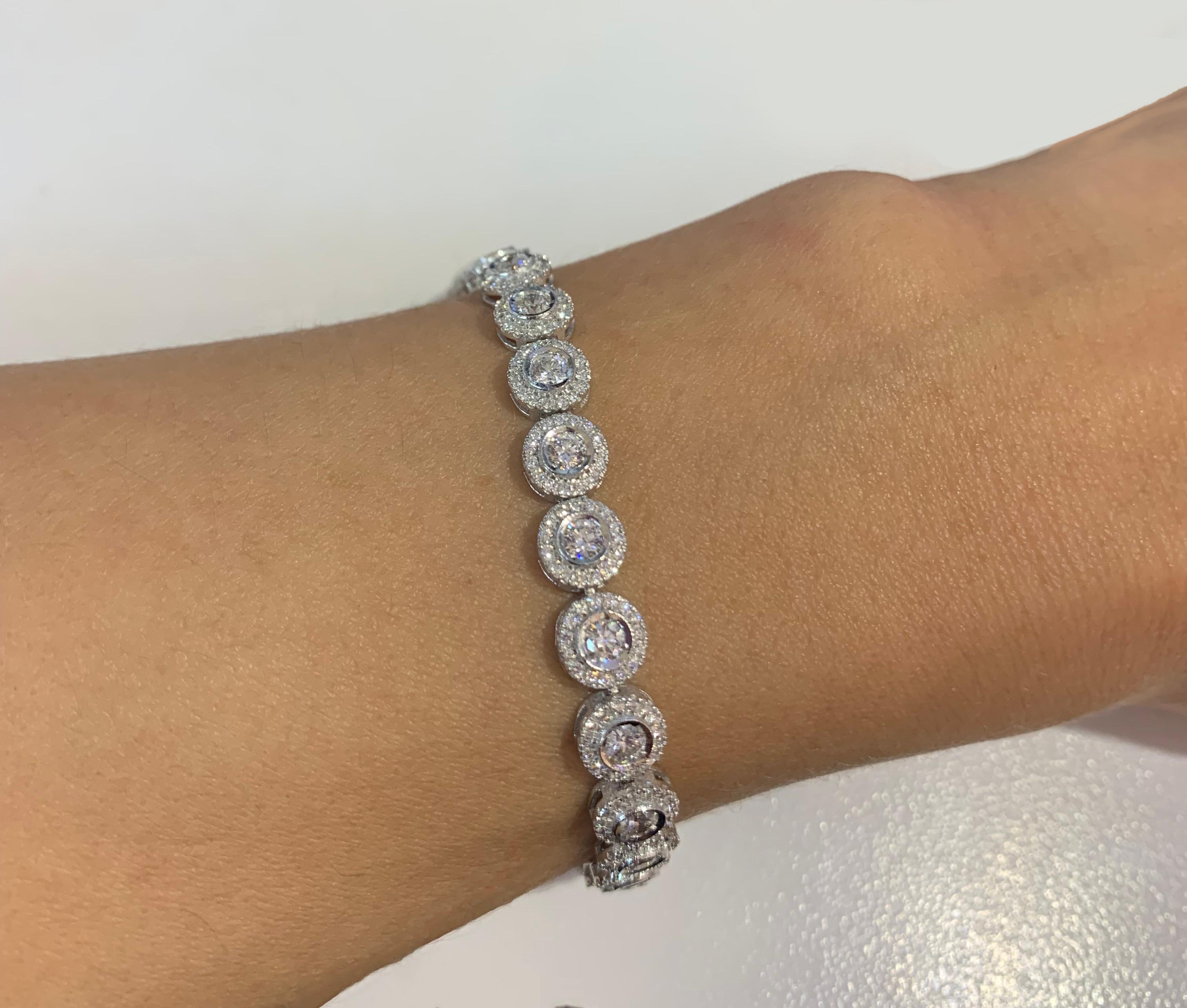 Tennis 14k White Gold with Diamonds Bracelet In New Condition For Sale In New York, NY