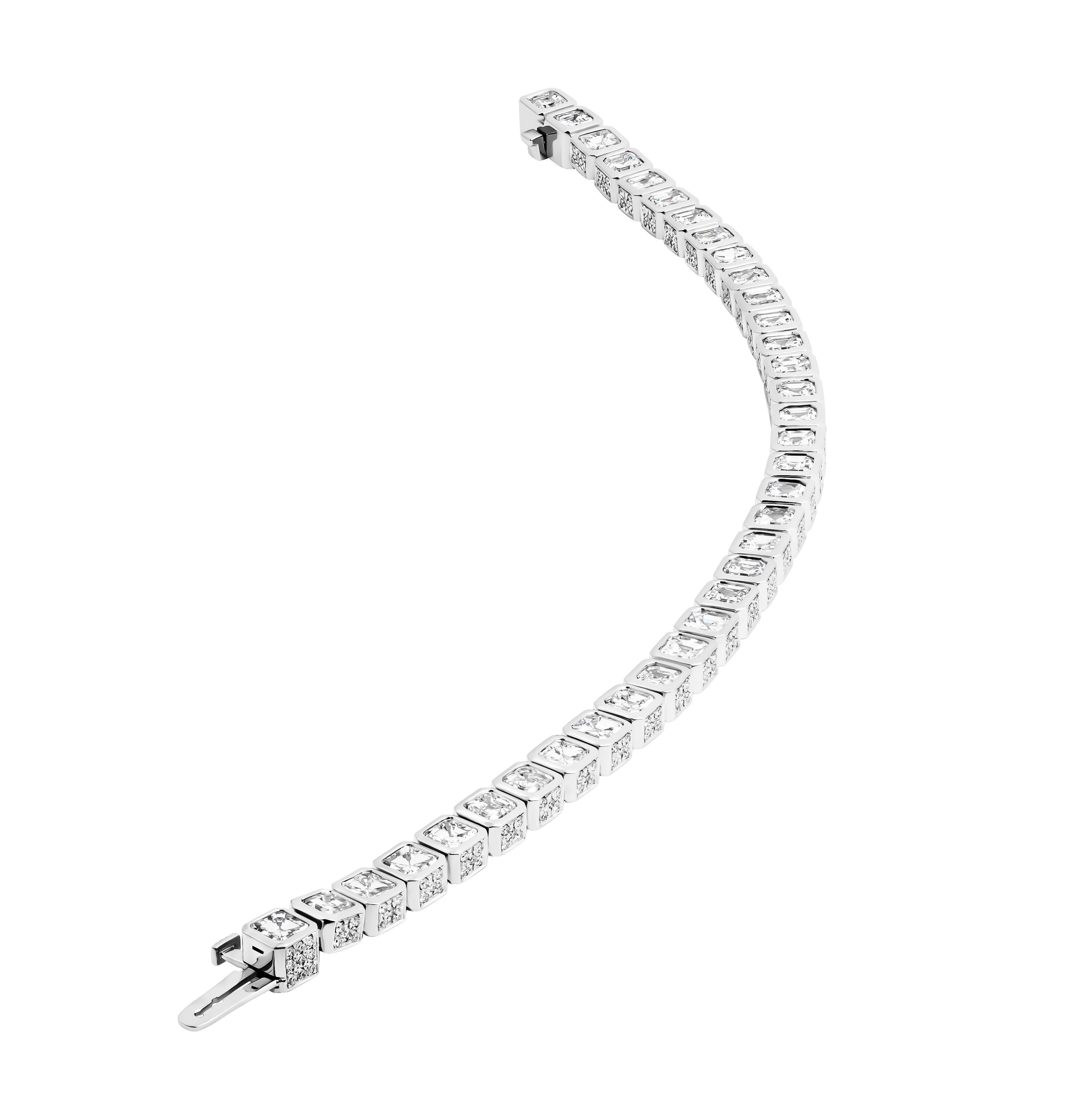 Tennisarmband mit Lünettenfassung und Diamanten im Asscher-Schliff (Moderne) im Angebot