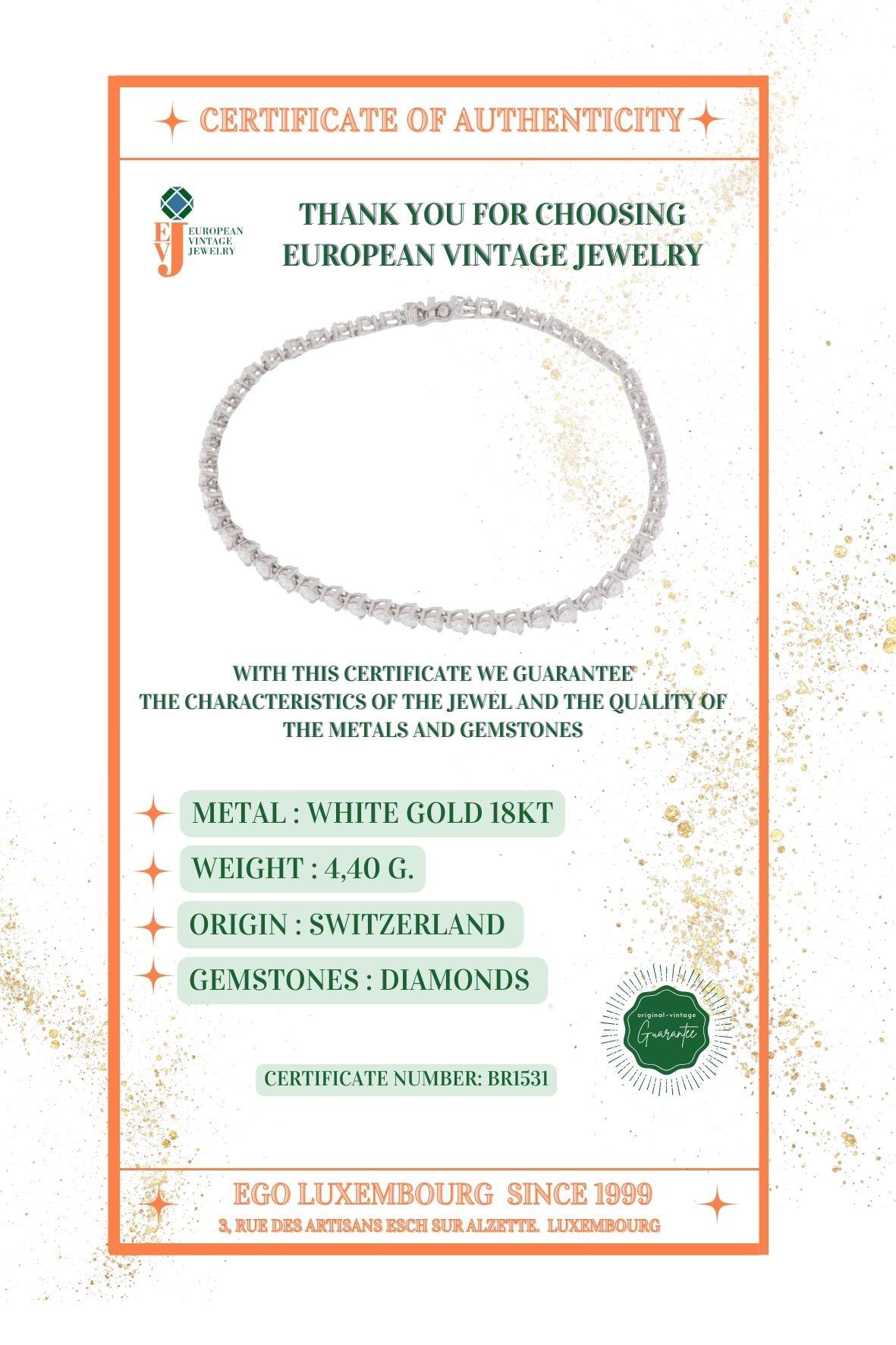 Tennis Bracelet 18 karat White Gold and 50 Diamonds For Sale 1