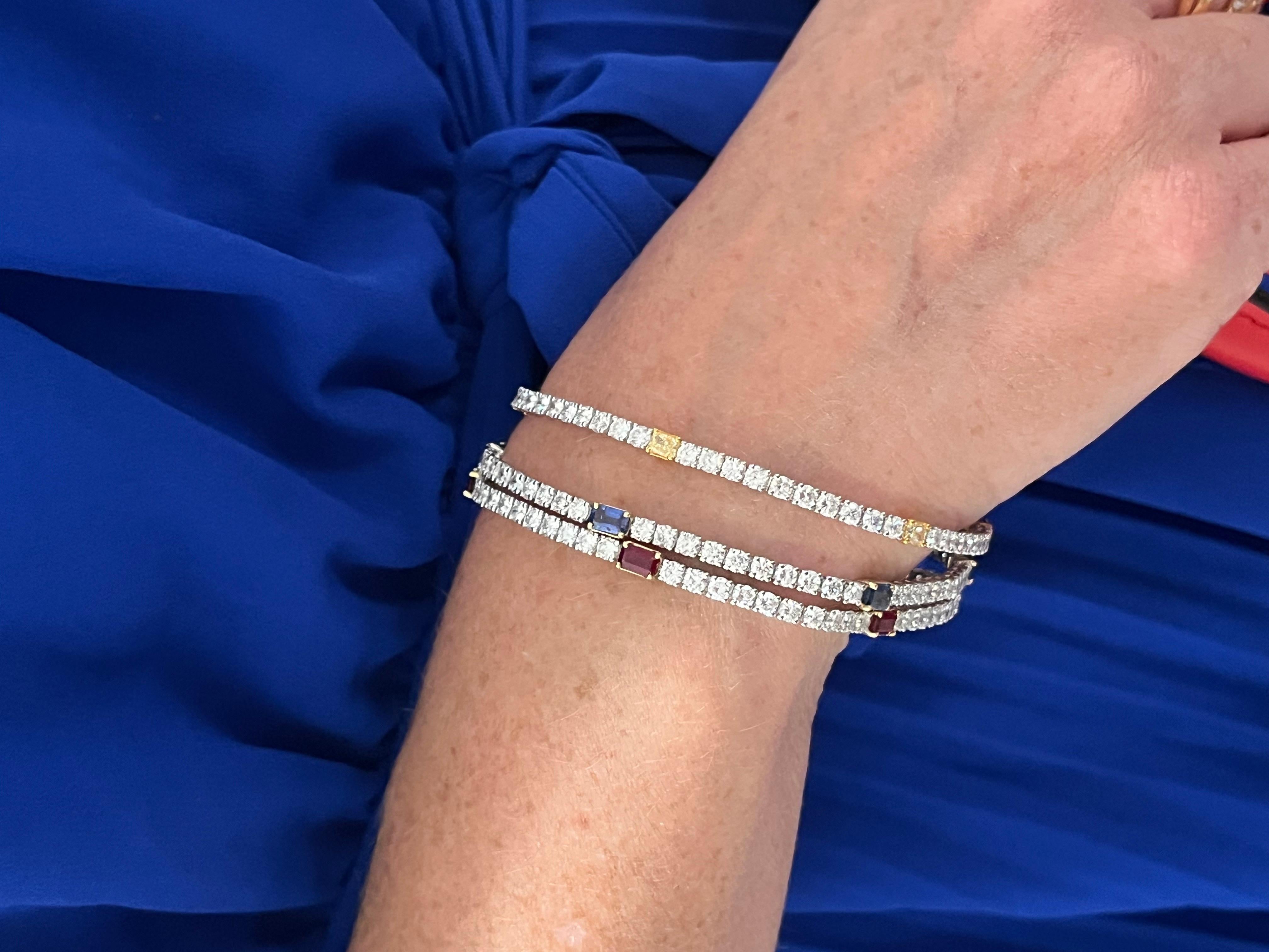 Bracelet de tennis en or 18kt avec 5.88 carats de diamants jaunes et blancs de couleur naturelle en vente 8