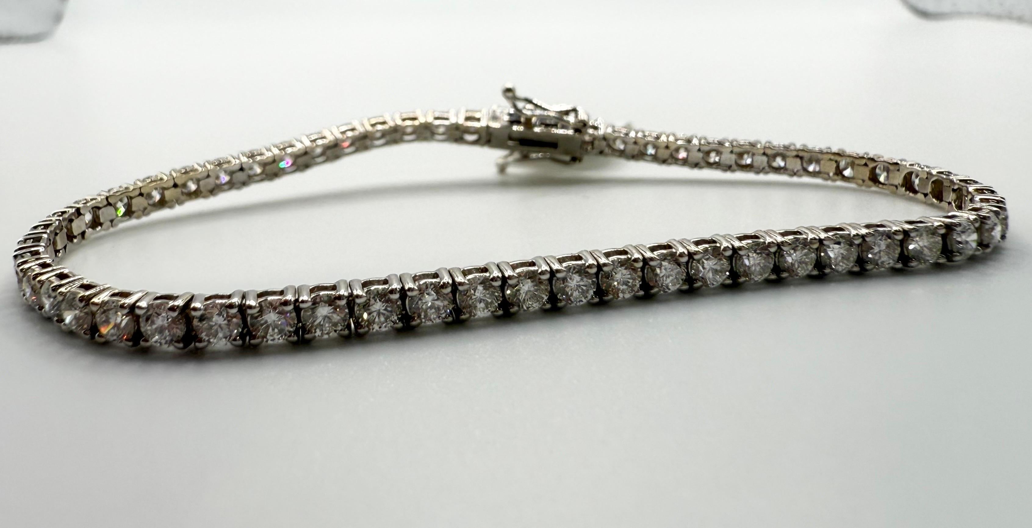 Women's or Men's Tennis bracelet 4.41ct 18KT gold well made bracelet For Sale