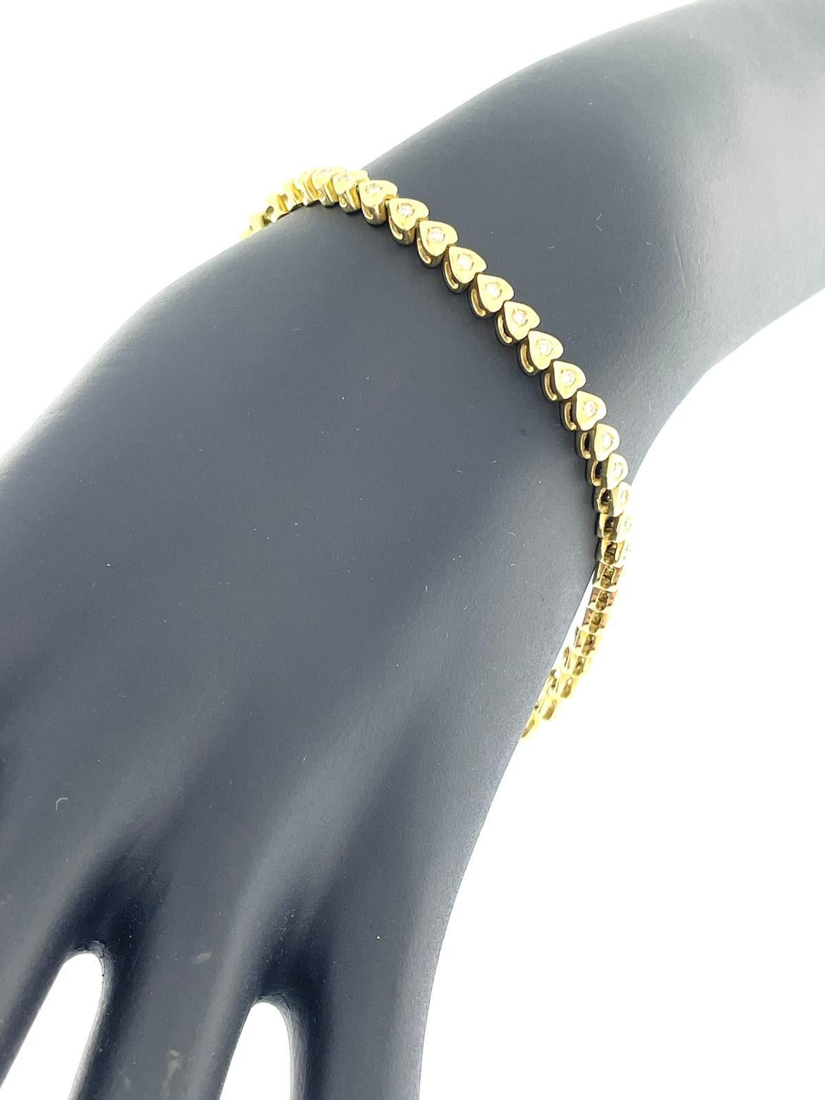 Bracelet tennis 47 cœurs en or jaune et diamants  Unisexe en vente