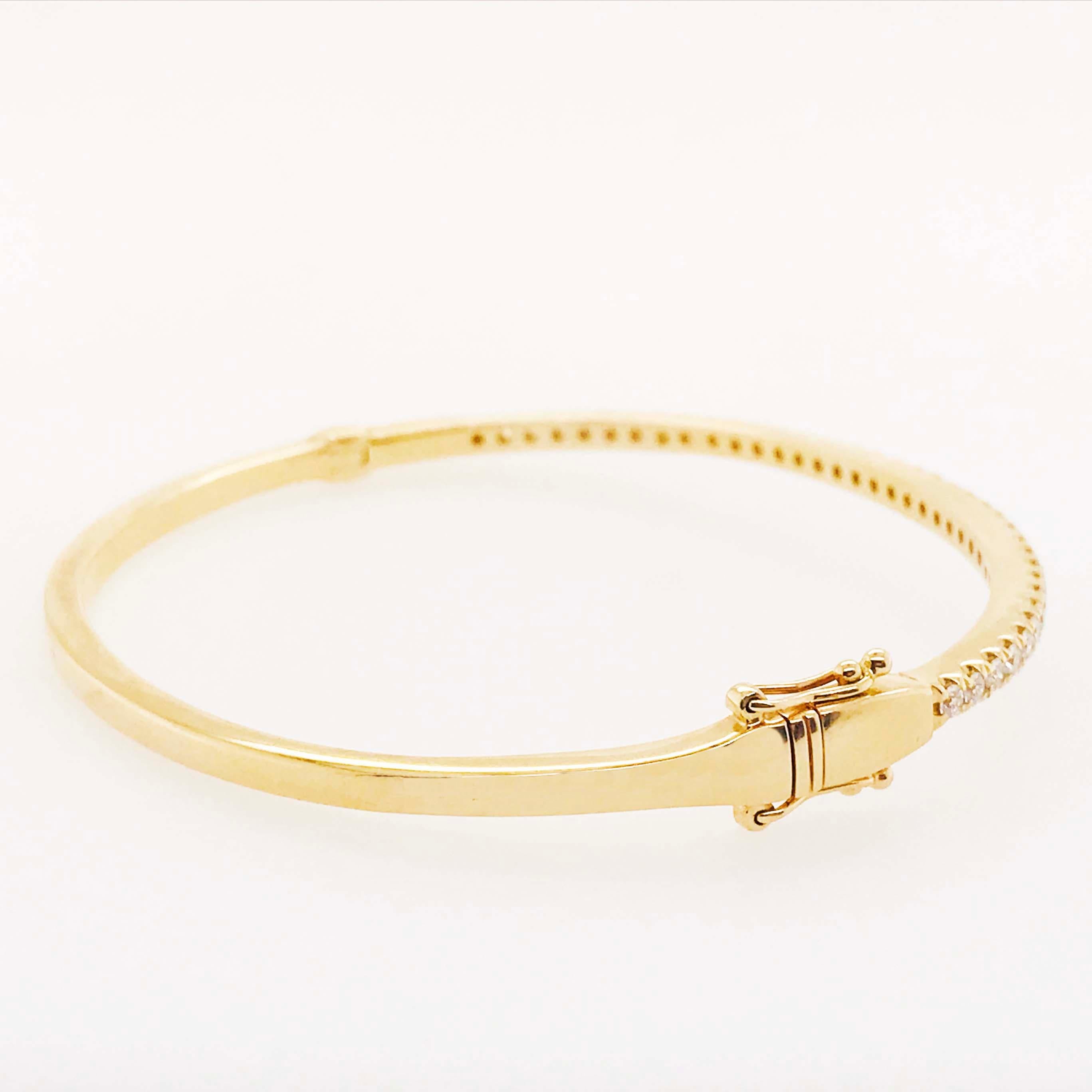 Tennis Bracelet Bangle, 14 Kt Yellow Solid Gold w 1.40 Round Brilliant Diamonds For Sale 4