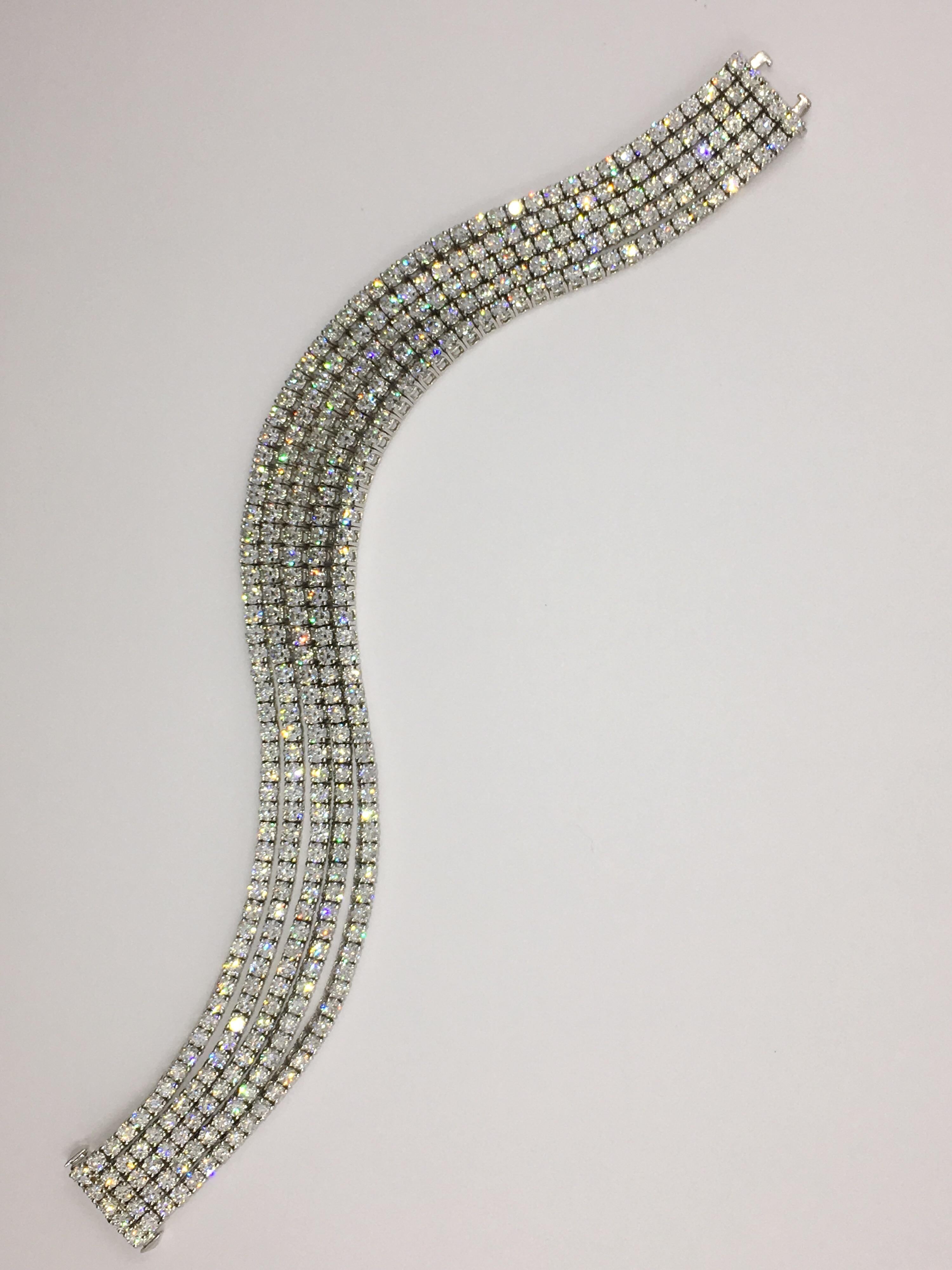 Round Cut Tennis Bracelet Five Strands Set in 18 Karat Gold Diamonds 19.27 Carat #51-10426 For Sale