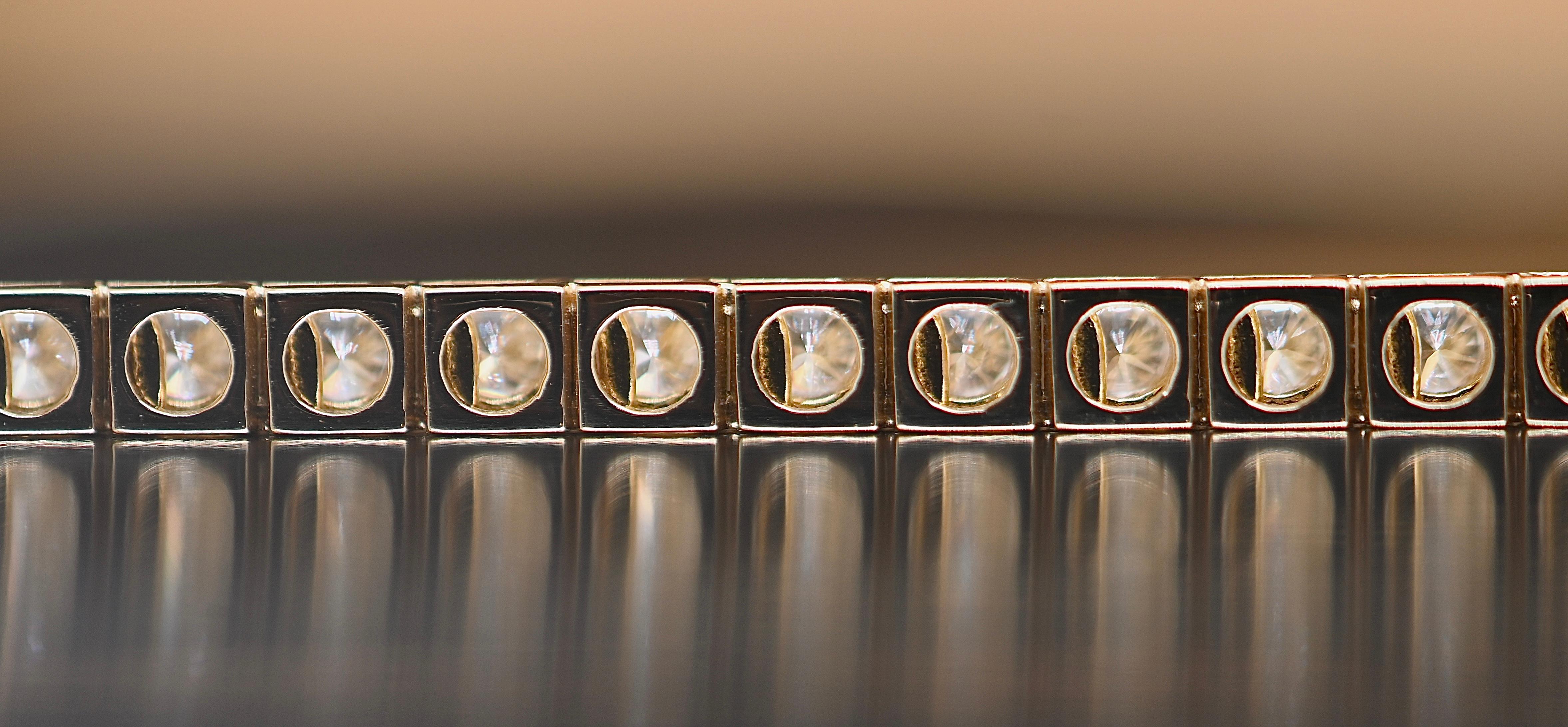 18 carat diamond bracelet
