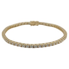 Tennis Bracelet in 18-Carat Yellow Gold Adorned with Diamonds
