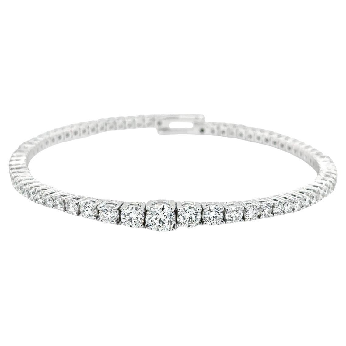 Tennis Bracelet in 18K White Gold with Central F Color Diamond For Sale