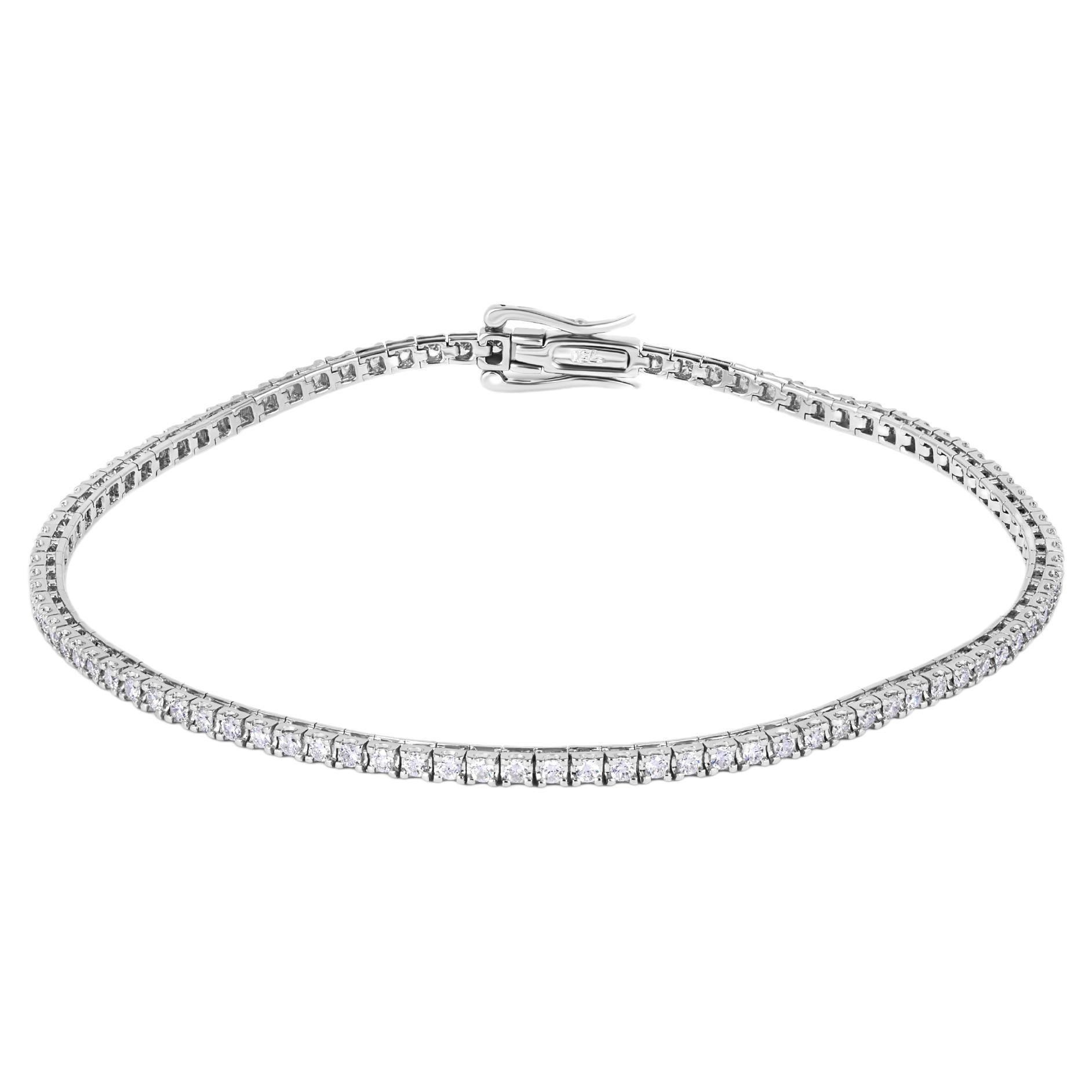 Moderne Bracelet tennis en diamants blancs et bleus et or blanc 18 carats - moyen en vente