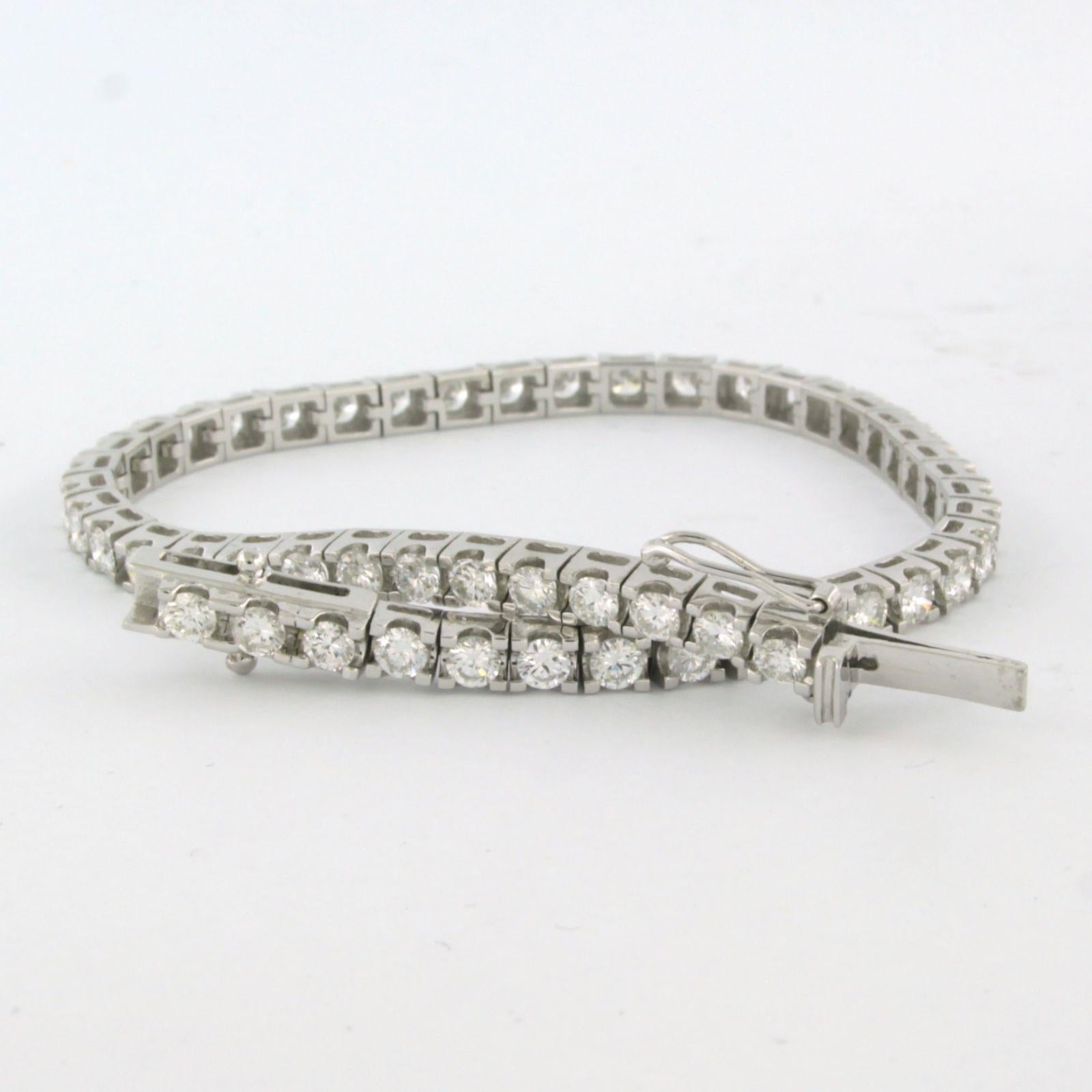 Tennis bracelet set with brilliant cut diamonds up to 4.15ct 14k white gold In New Condition In The Hague, ZH