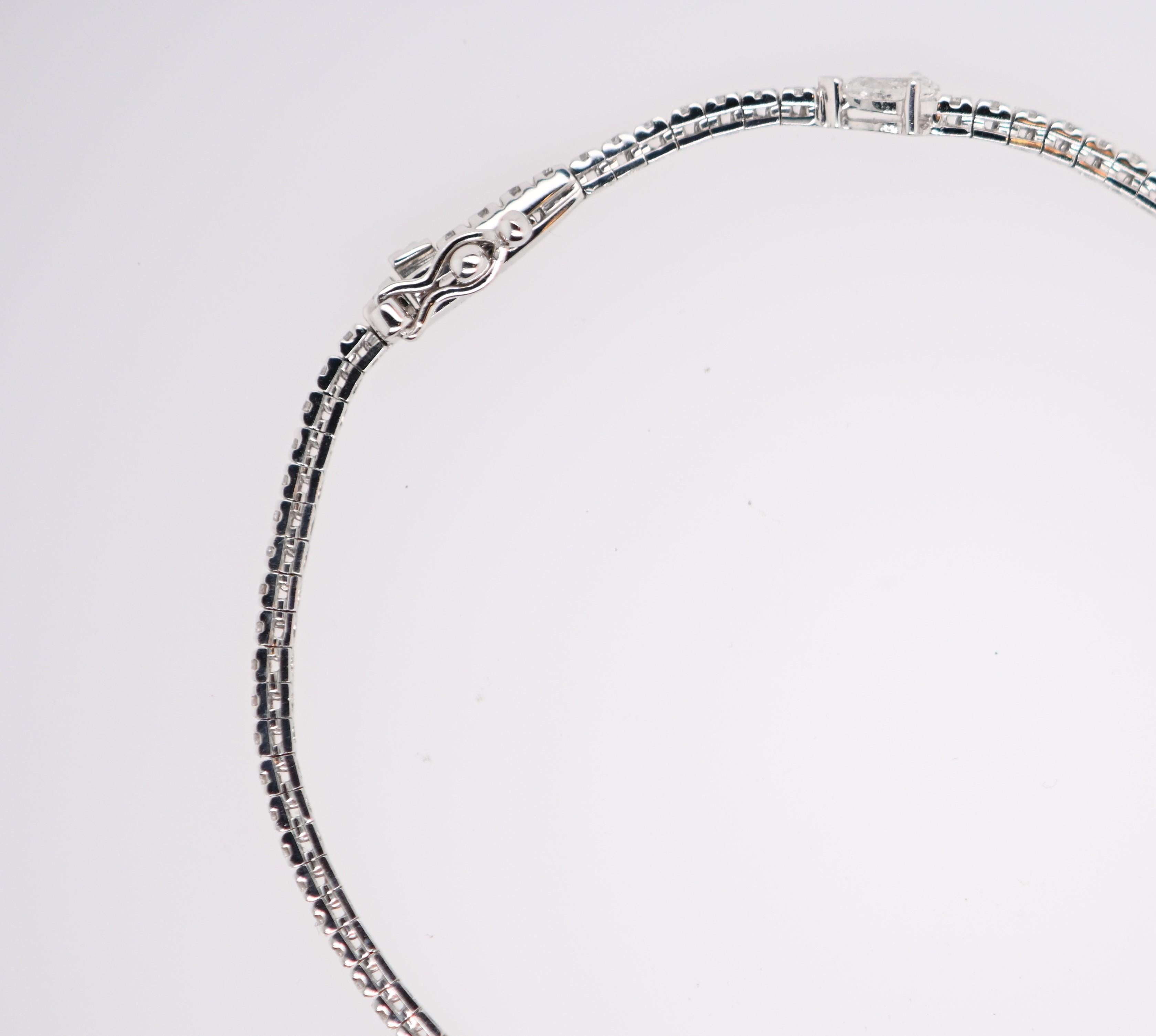 Tennisarmband Weiß Brillant Diamanten Birne Diamant Weißgold 18 Karat im Zustand „Neu“ im Angebot in Vannes, FR