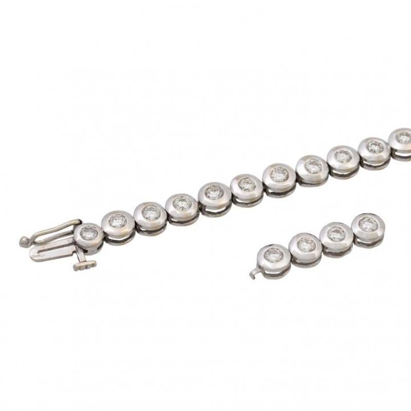 Tennis Bracelet with 33 Brilliants For Sale at 1stDibs