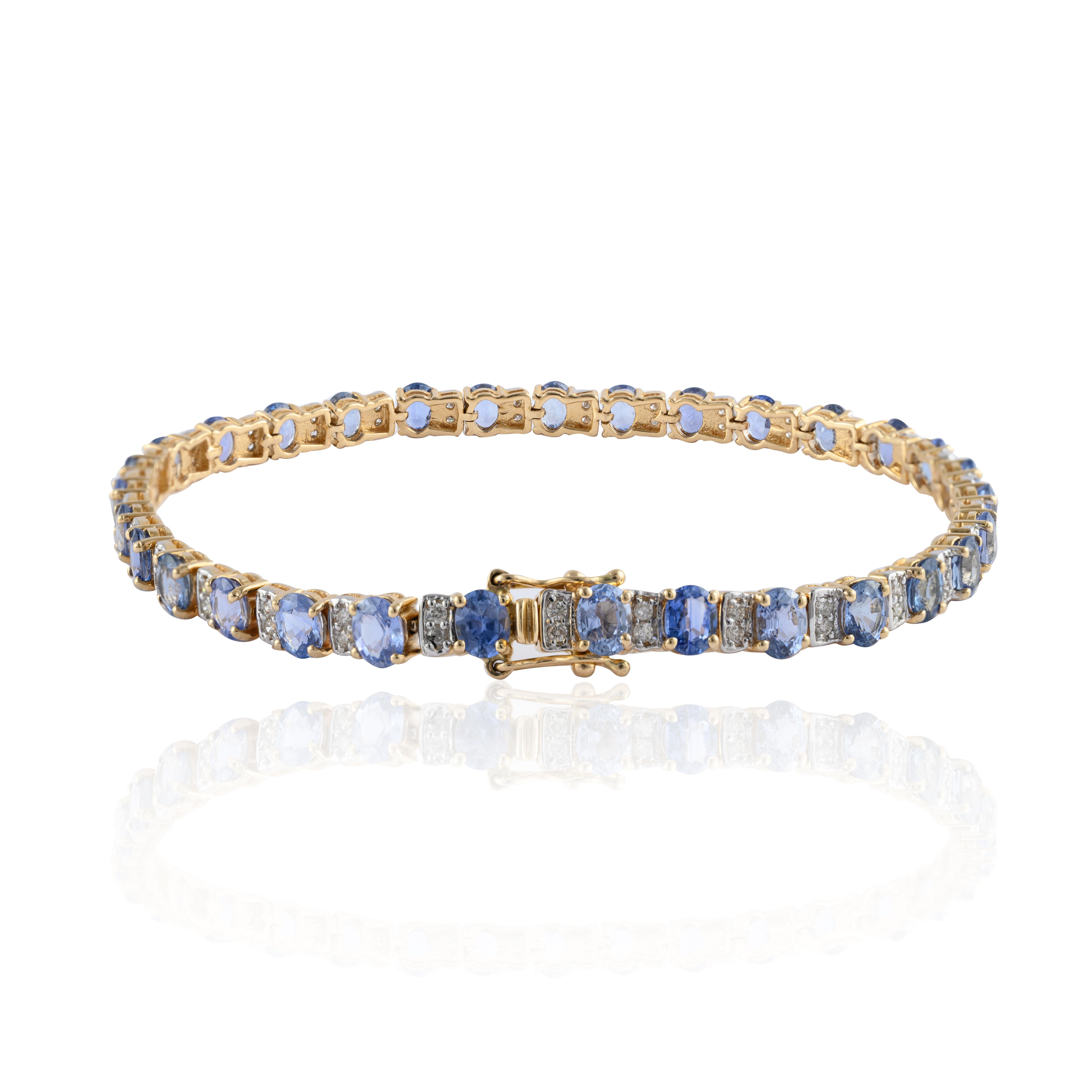 Tennis Bracelet with Blue Sapphire and Diamonds Set in Solid 14k Yellow Gold In New Condition For Sale In Houston, TX