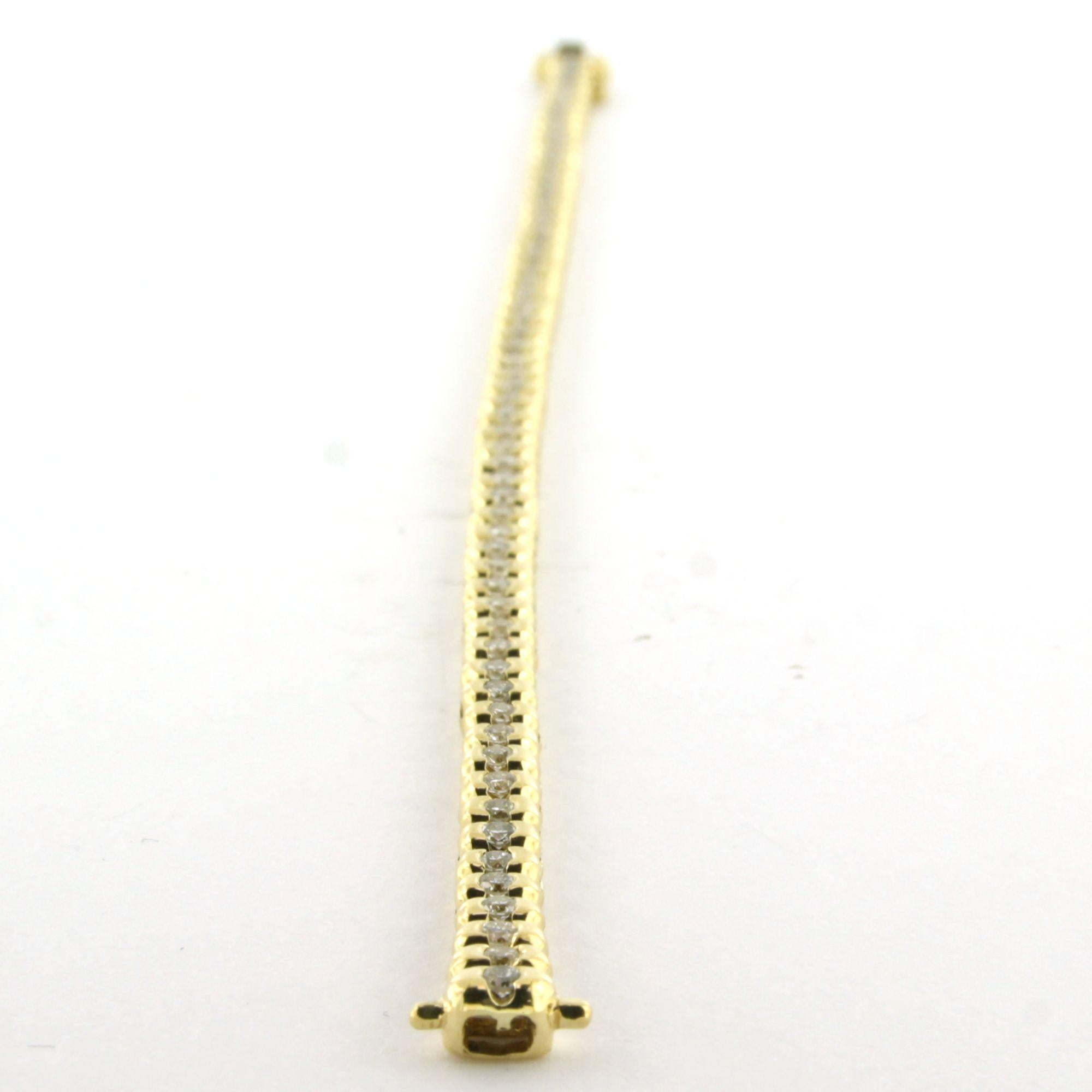 Pulsera de tenis con diamantes talla brillante de hasta 1,80 ct 18,0 gramos Oro de 18k Moderno en venta