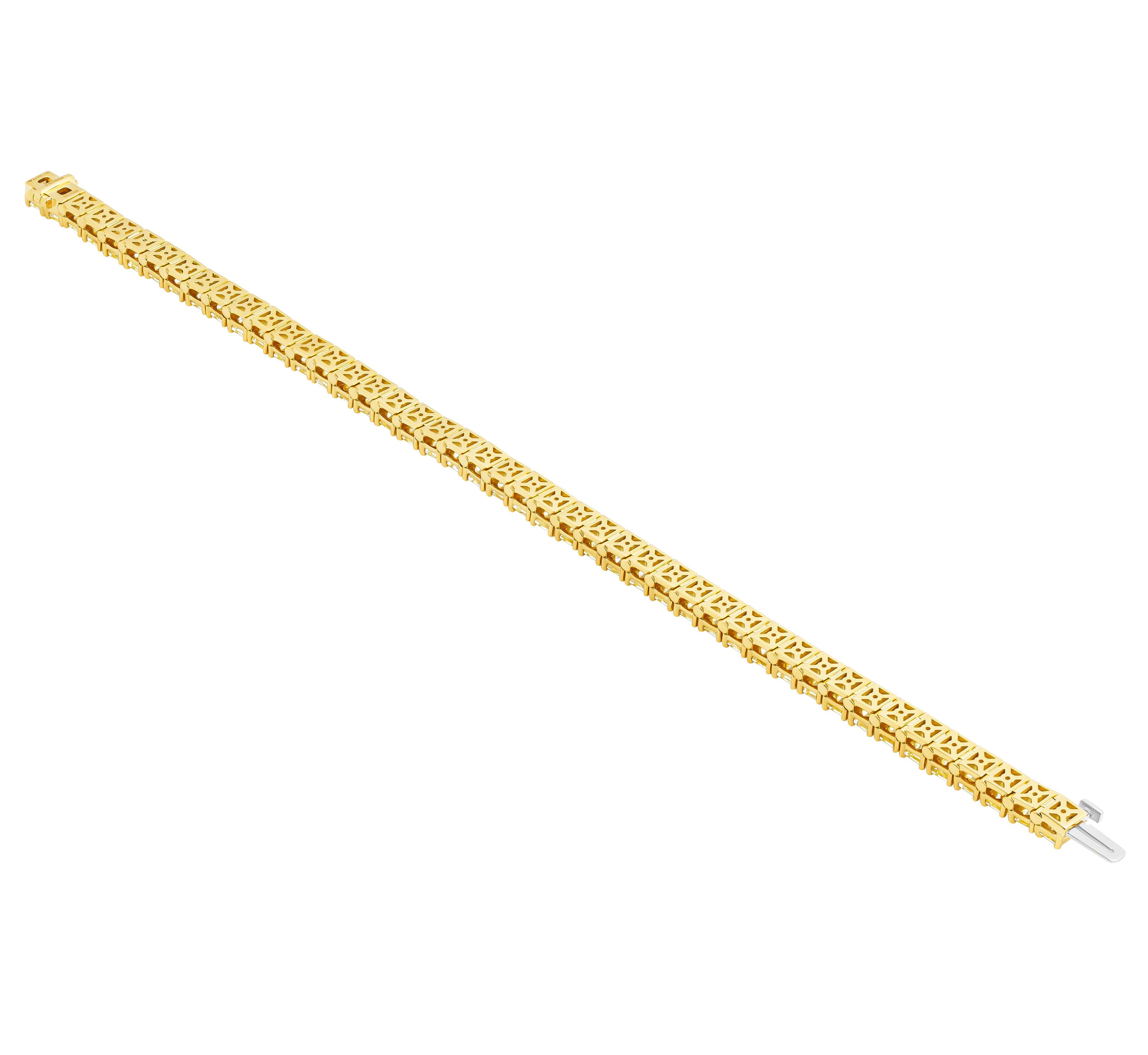 Moderne Bracelet tennis avec diamants jaunes fantaisie taille radiant en vente