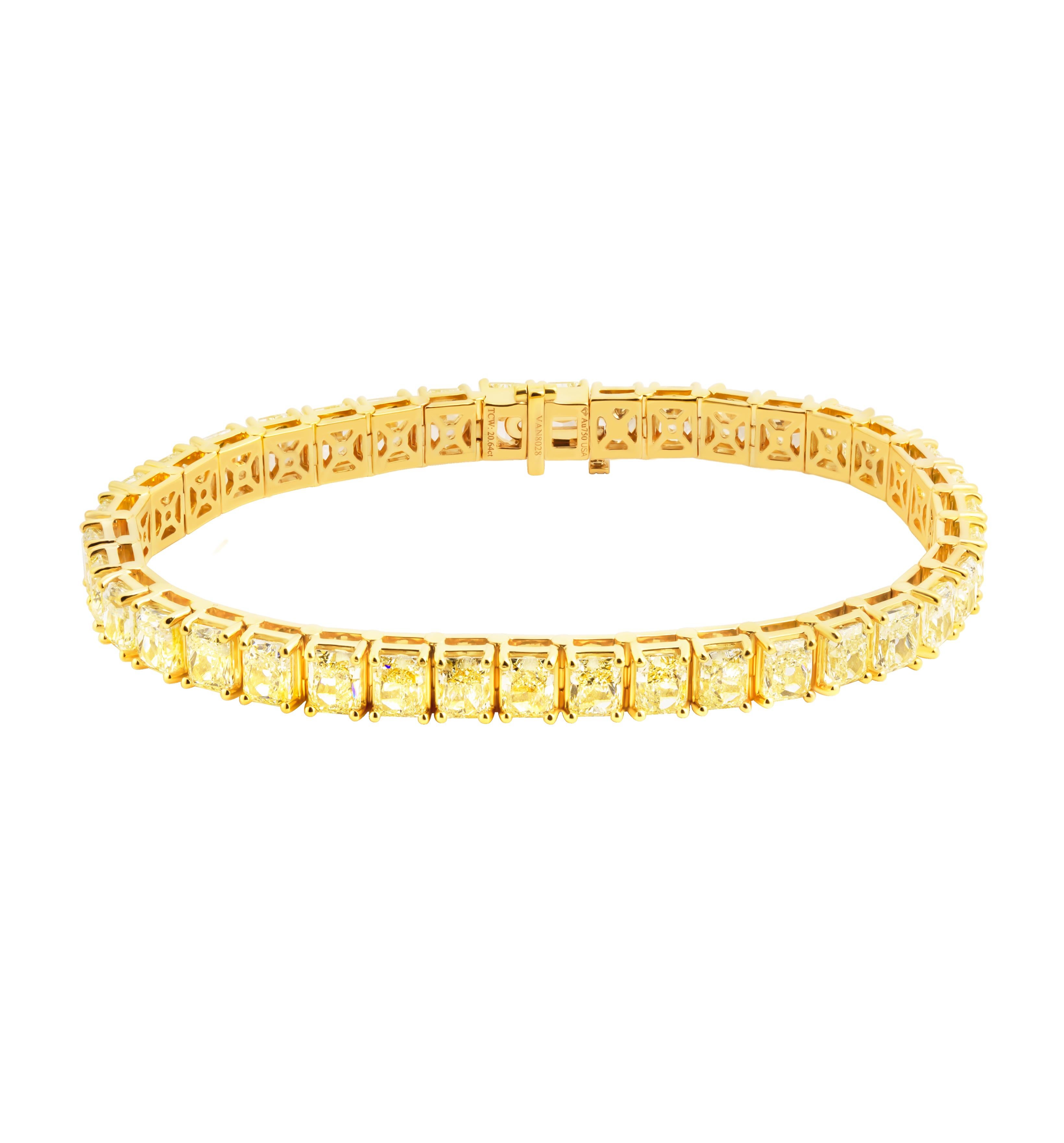 Taille radiant Bracelet tennis avec diamants jaunes fantaisie taille radiant en vente