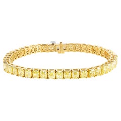 Tennis Bracelet with Fancy Yellow Radiant Cut Diamonds