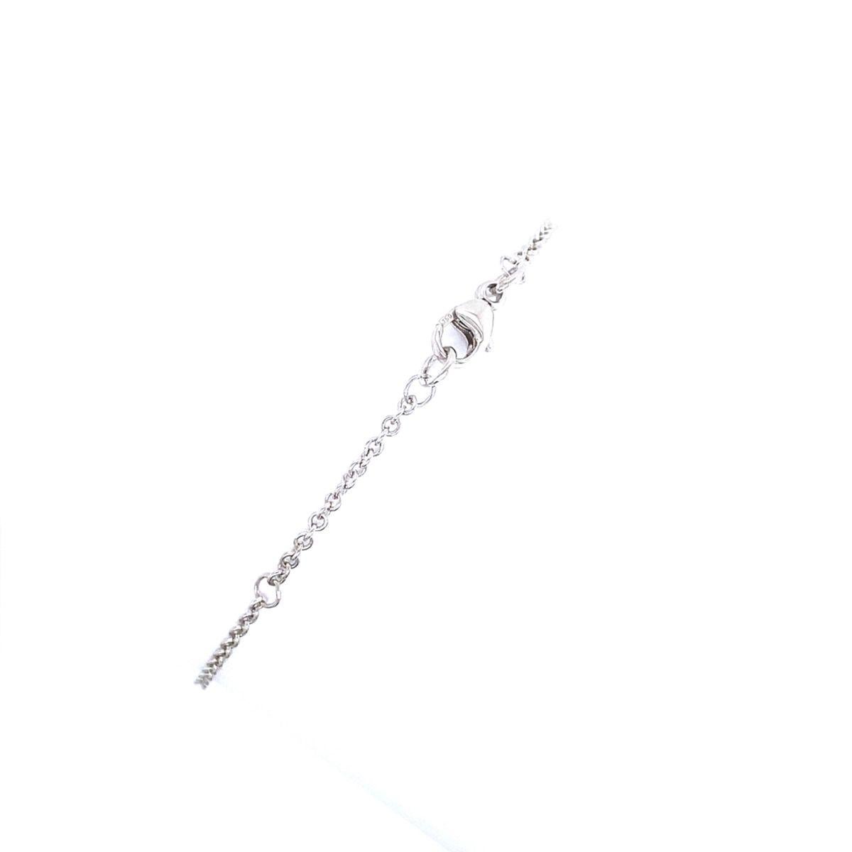 18ct White Gold Tennis/Chain Bracelet, Set With 3 Round Brilliant Cut Diamonds

Additional Information:
Total Diamond Weight: 0.50ct
Diamond Colour: G/H
Diamond Clarity: SI1
Total Weight: 2.6g
Diamond Head Size: L 14.8mm x W 4.40mm
SMS4937