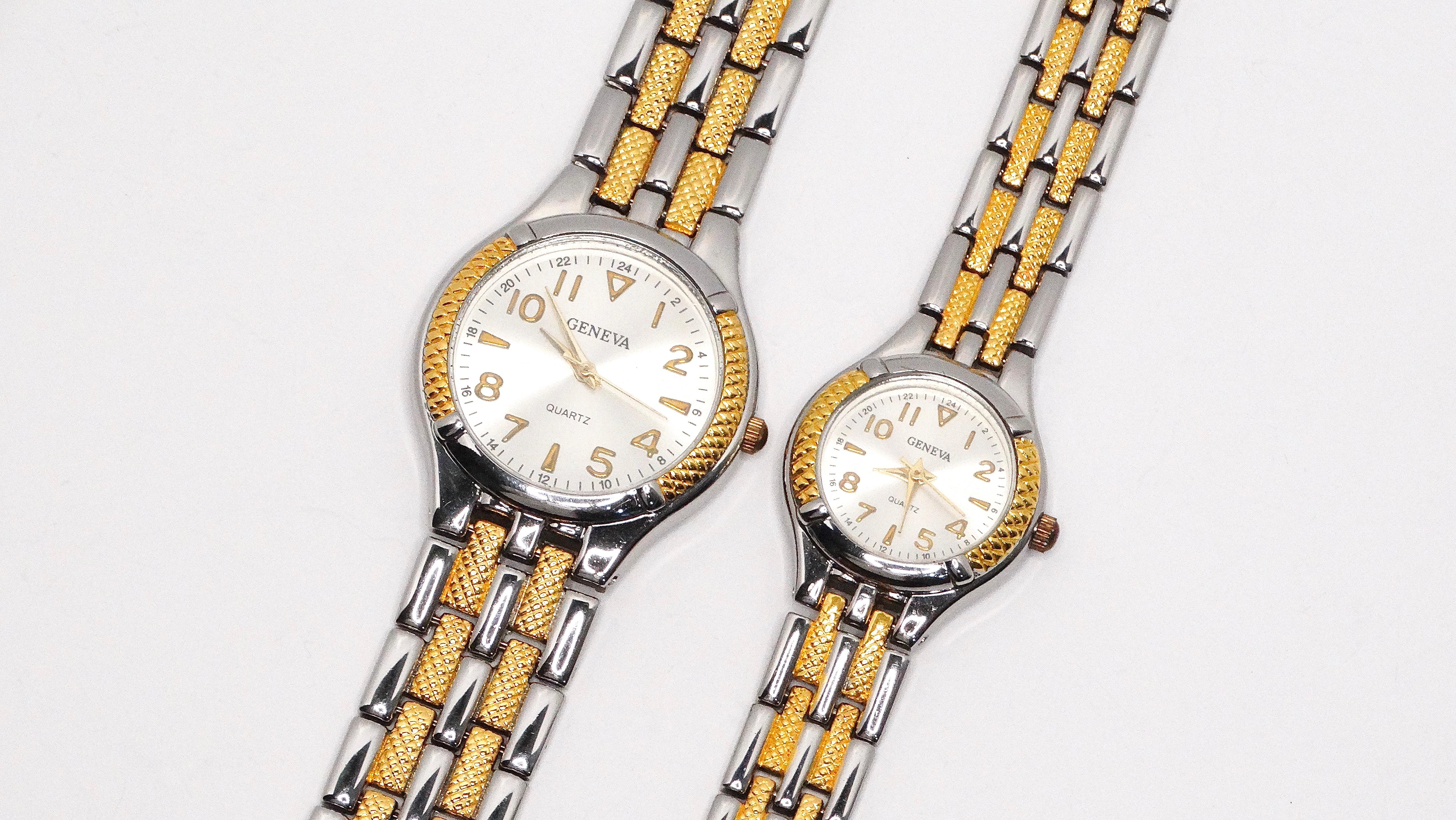 Juego de reloj de pulsera Tennis His & Her Cuarzo de Ginebra Bicolor chapado en oro y plata en venta 7