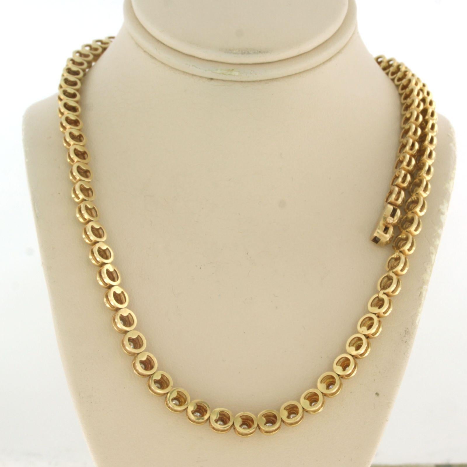 Moderne Collier de tennis avec diamants brillants jusqu'à 3.00ct 34.2 grammes or jaune 14k en vente