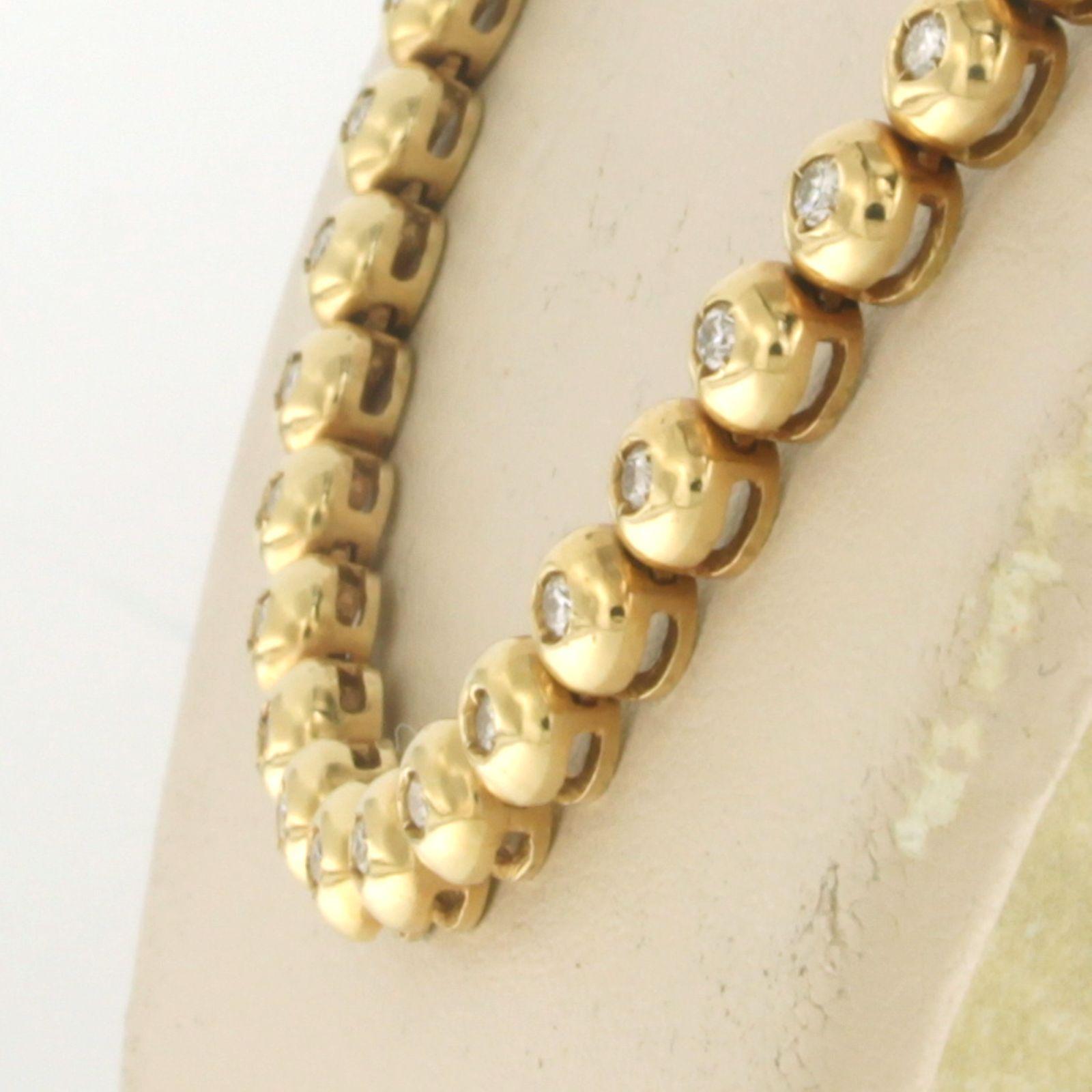 Taille brillant Collier de tennis avec diamants brillants jusqu'à 3.00ct 34.2 grammes or jaune 14k en vente