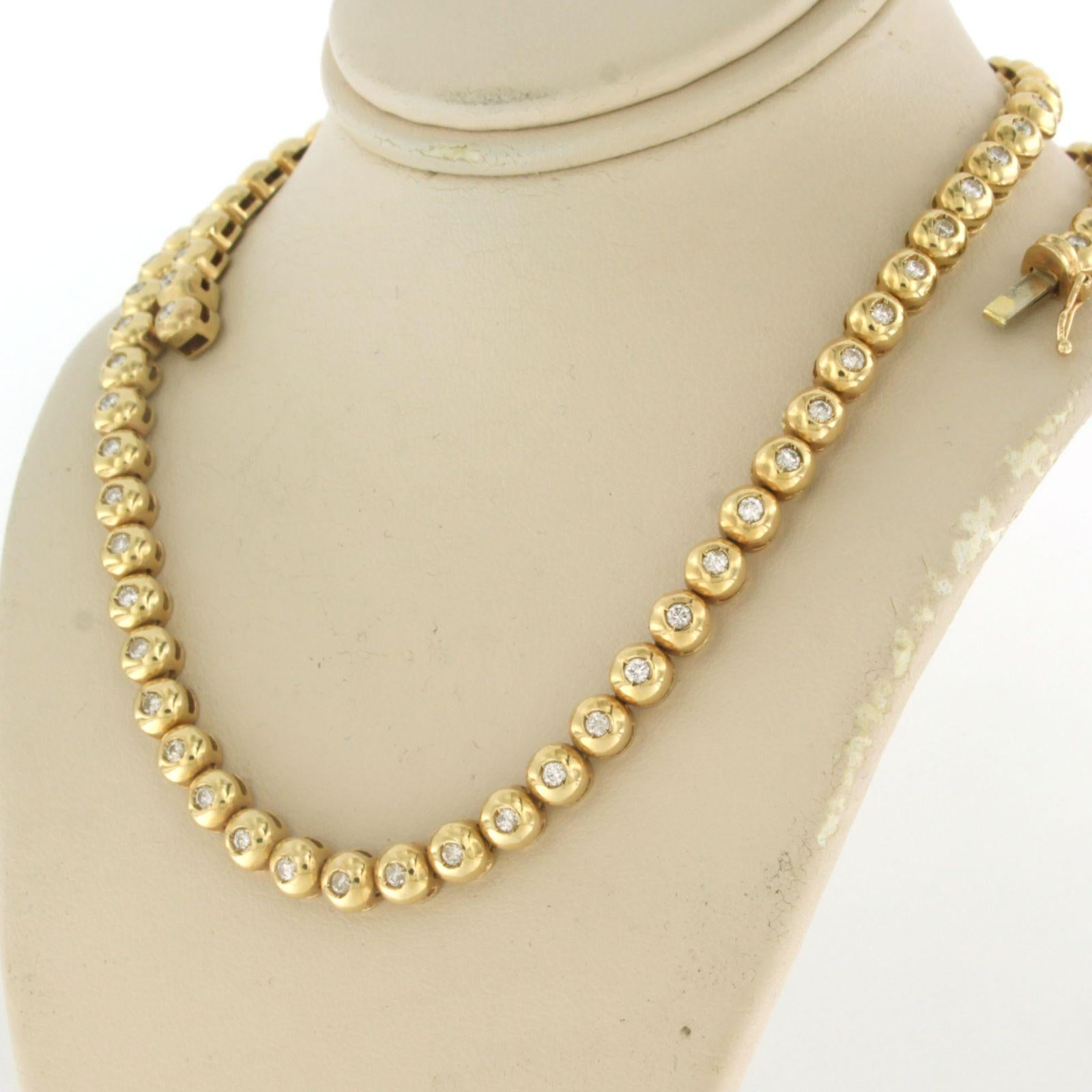 Collier de tennis avec diamants brillants jusqu'à 3.00ct 34.2 grammes or jaune 14k Excellent état - En vente à The Hague, ZH