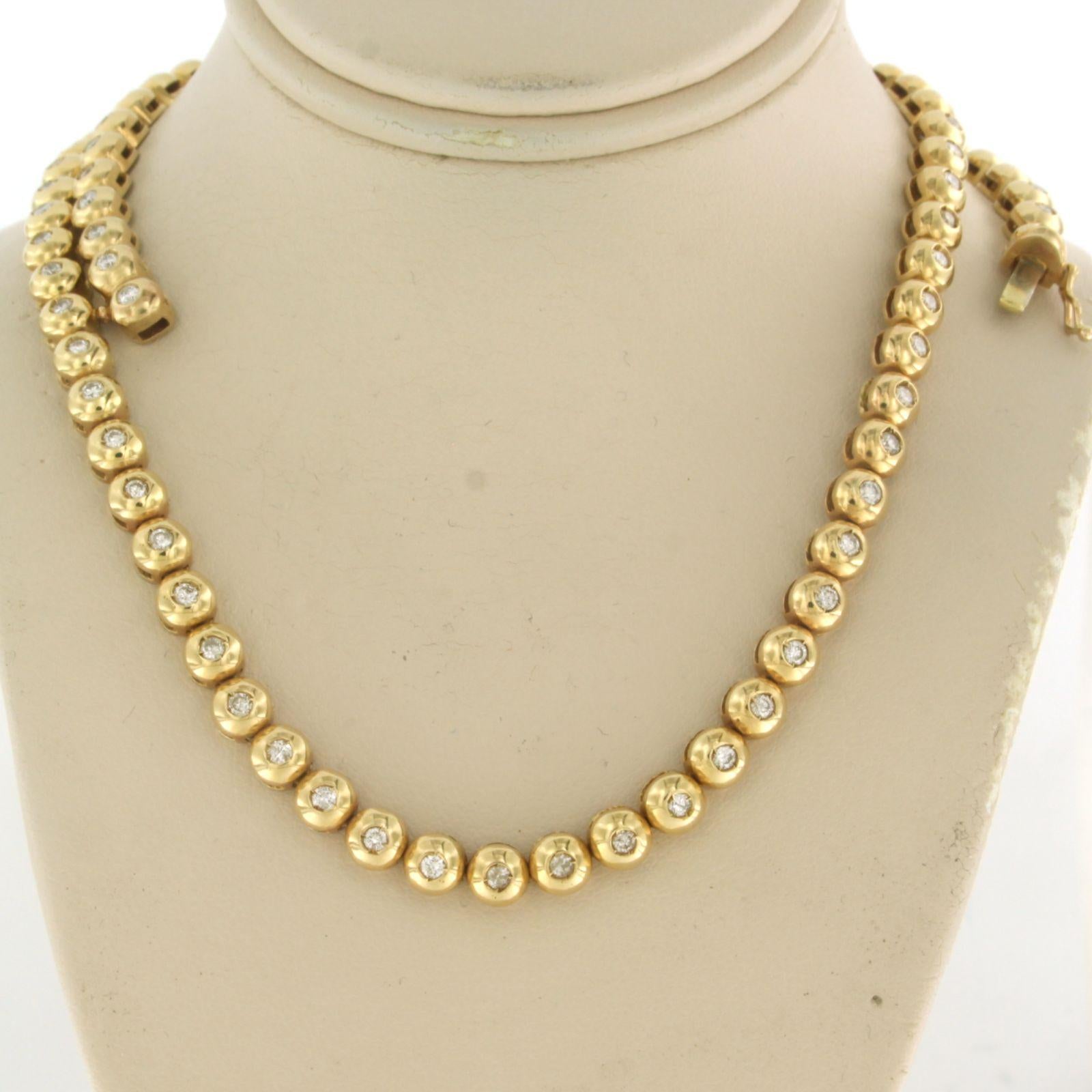 Collier de tennis avec diamants brillants jusqu'à 3.00ct 34.2 grammes or jaune 14k en vente 1