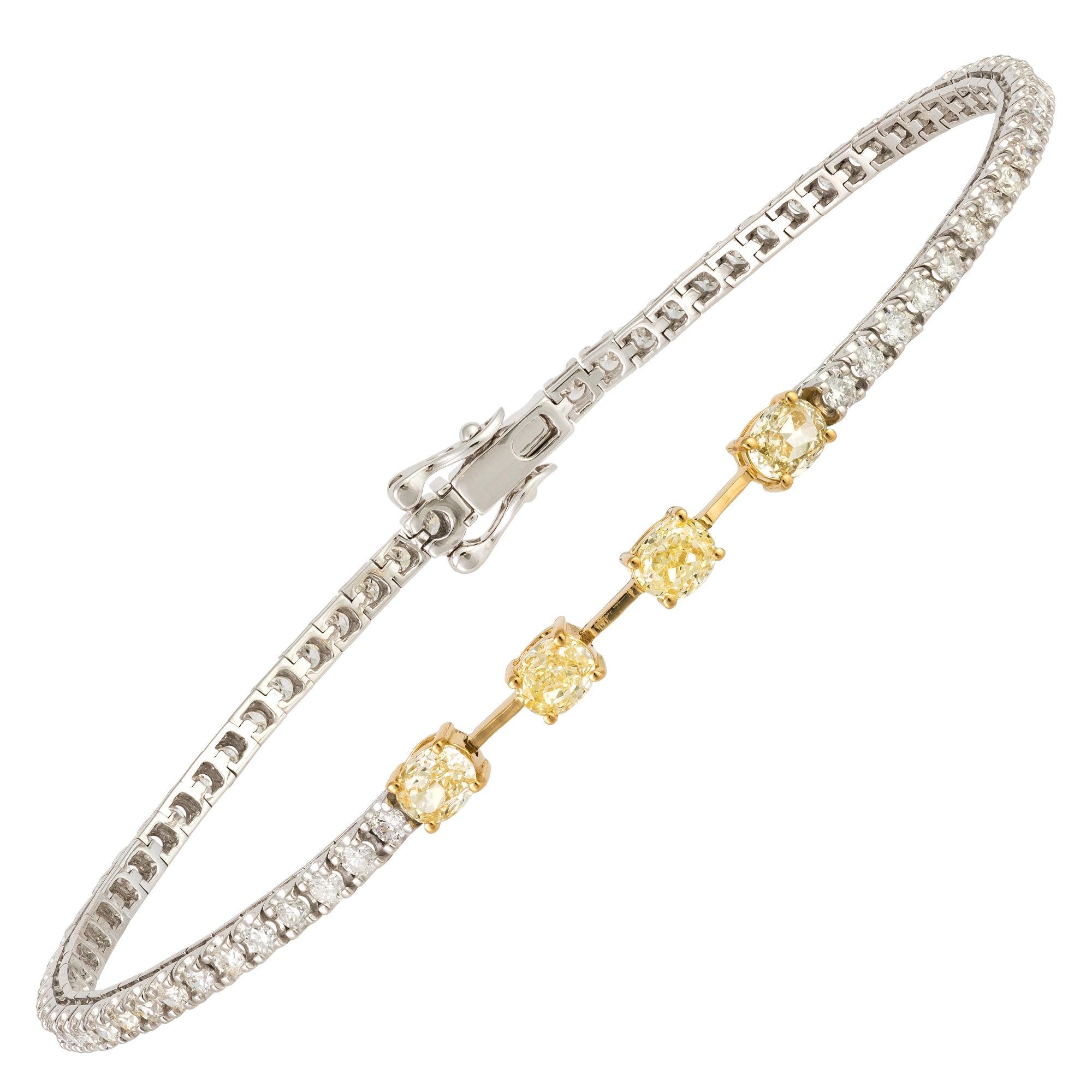 Women's Tennis White Yellow Gold 18K Bracelet Yellow Diamond for Her For Sale