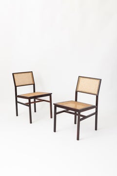 Paire de chaises en bois et en rotin de Tenreiro (avec étiquette d'origine)