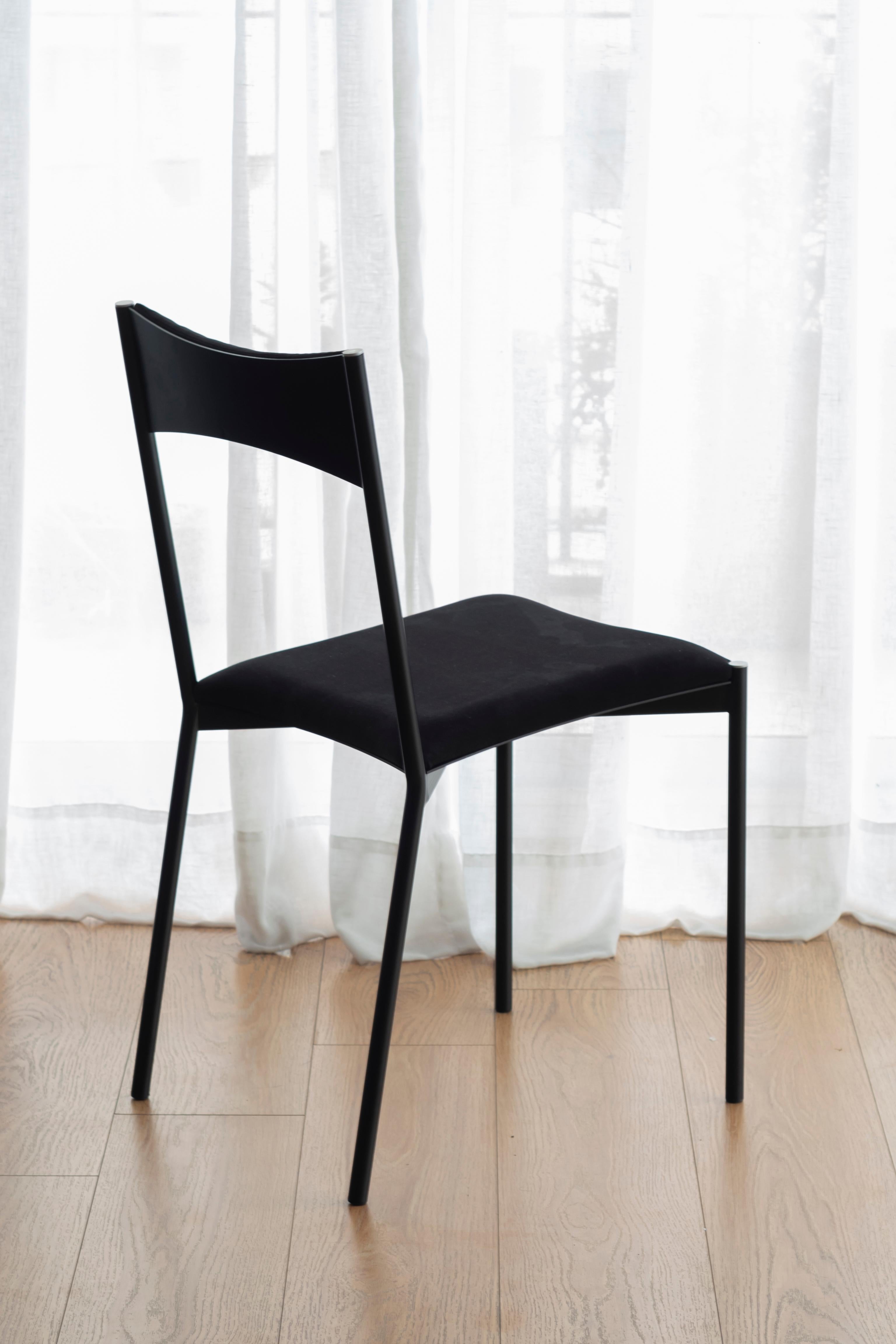 Moderne Chaise Tensa, noire par Ries en vente