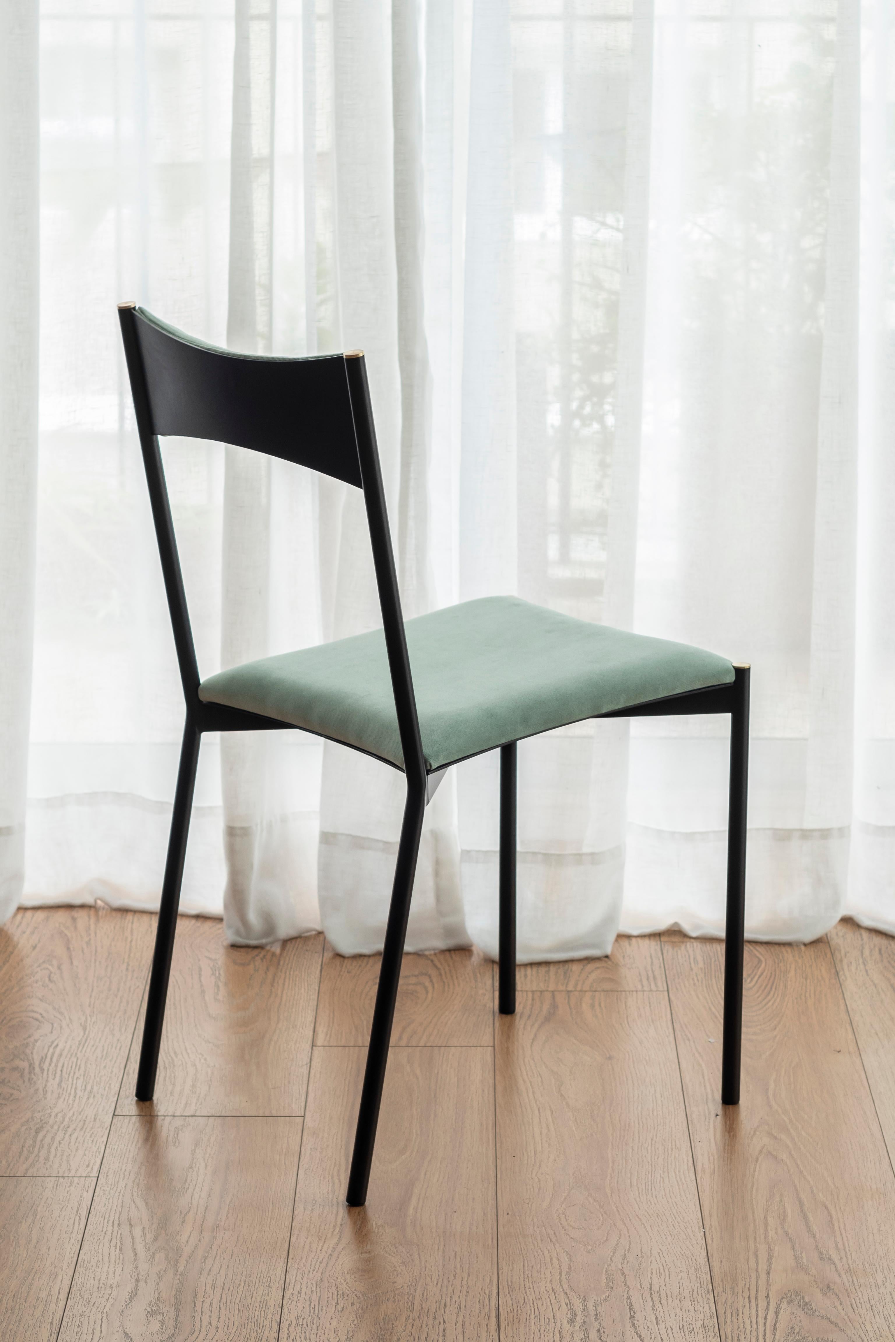 Moderne Chaise Tensa, vert clair par Ries en vente