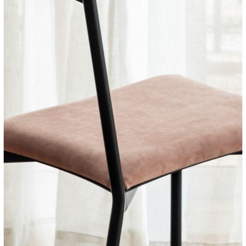 Argentine Tensa Chair, Pink by Ries